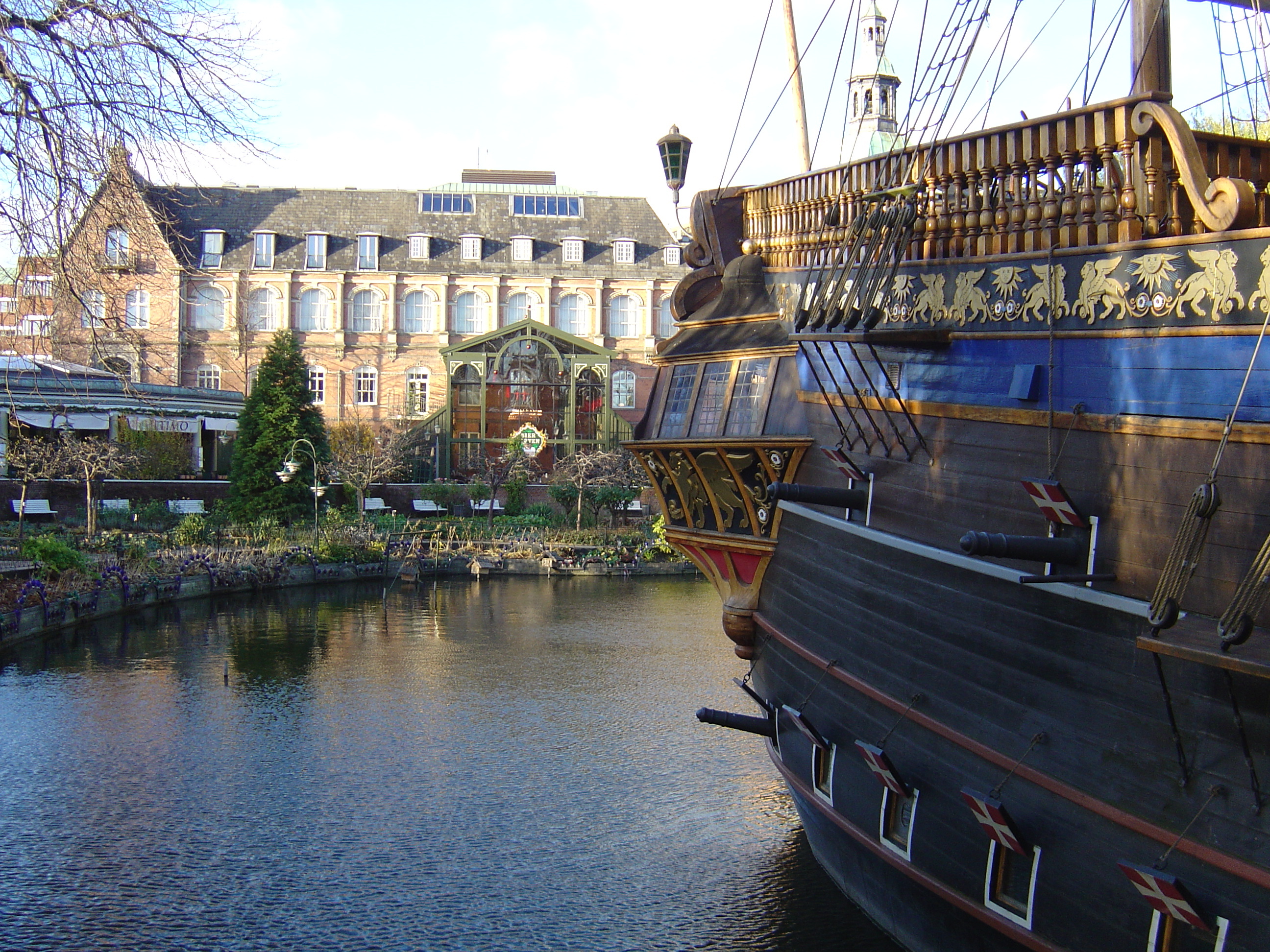照片 丹麦(Denmark) 哥本哈根(Copenhagen) 蒂沃利公园(Tivoli Park) 2004-11 14