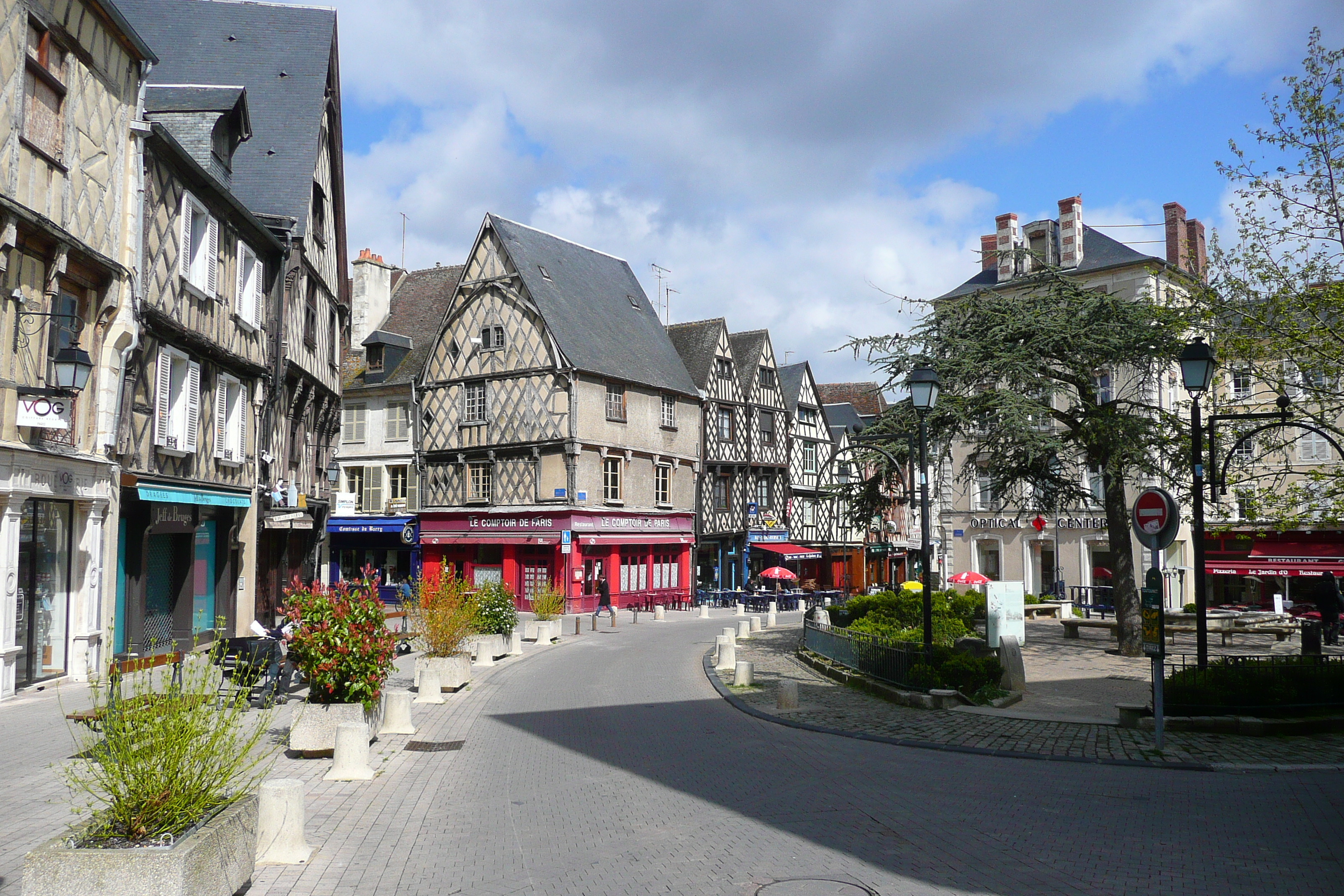 照片 法国(France) 布尔日(Bourges) 2008-04 57