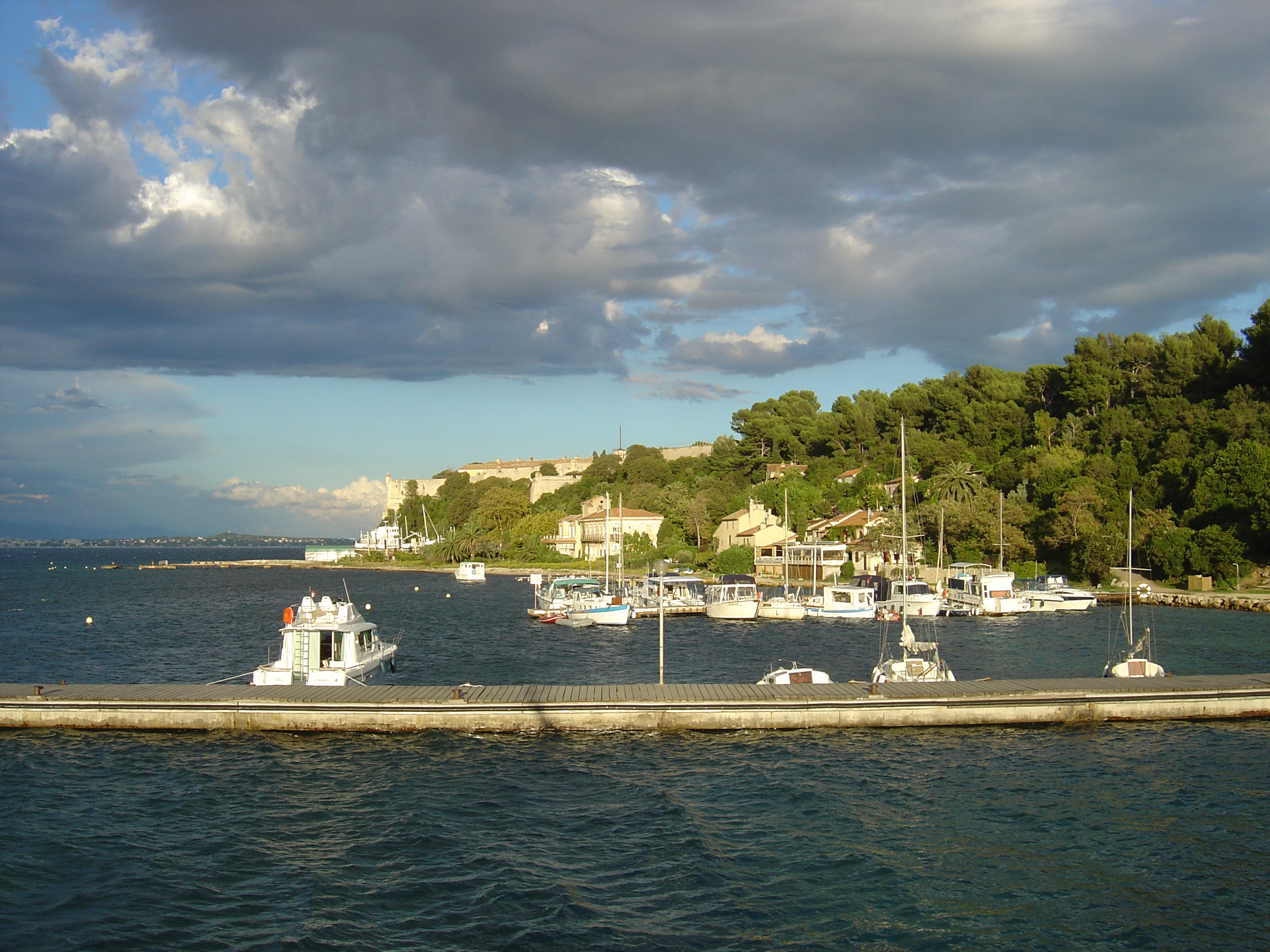 照片 法国(France) 戛纳(Cannes) 圣玛格丽特岛(Sainte Marguerite) 2005-10 5