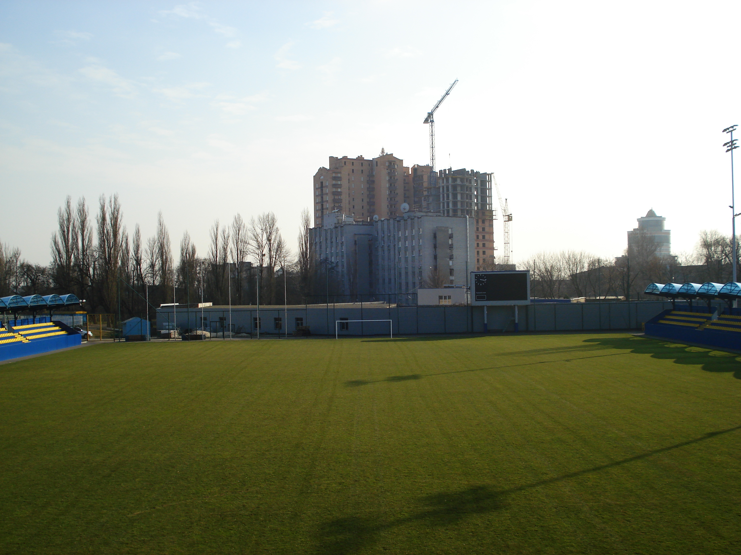 照片 乌克兰(Ukraine) 基辅(Kiev) 体育广场(Sportyvna) 2007-03 3