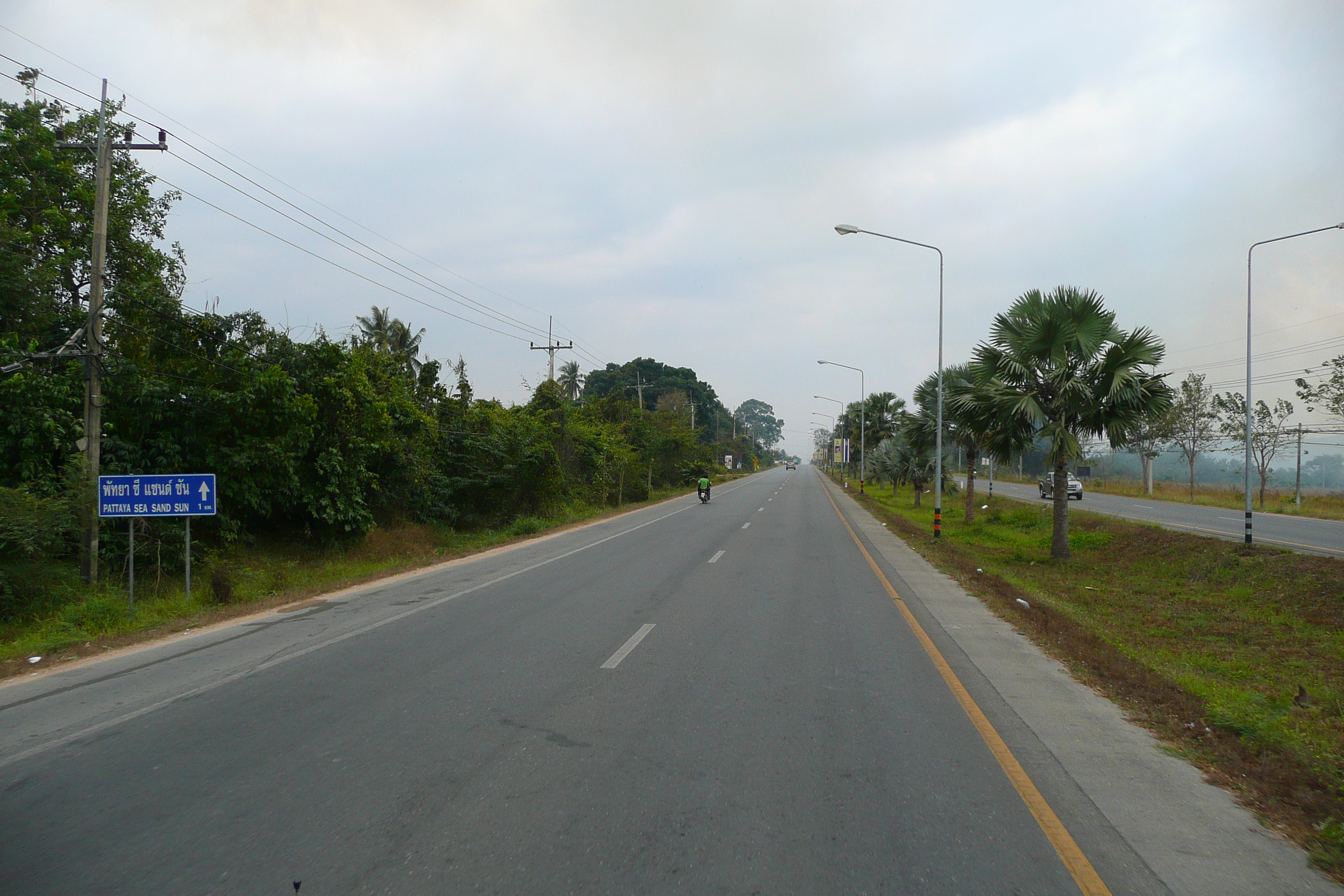 照片 泰国(Thailand) 春武里(Chonburi) 素坤逸路(Sukhumvit road) 2008-01 151