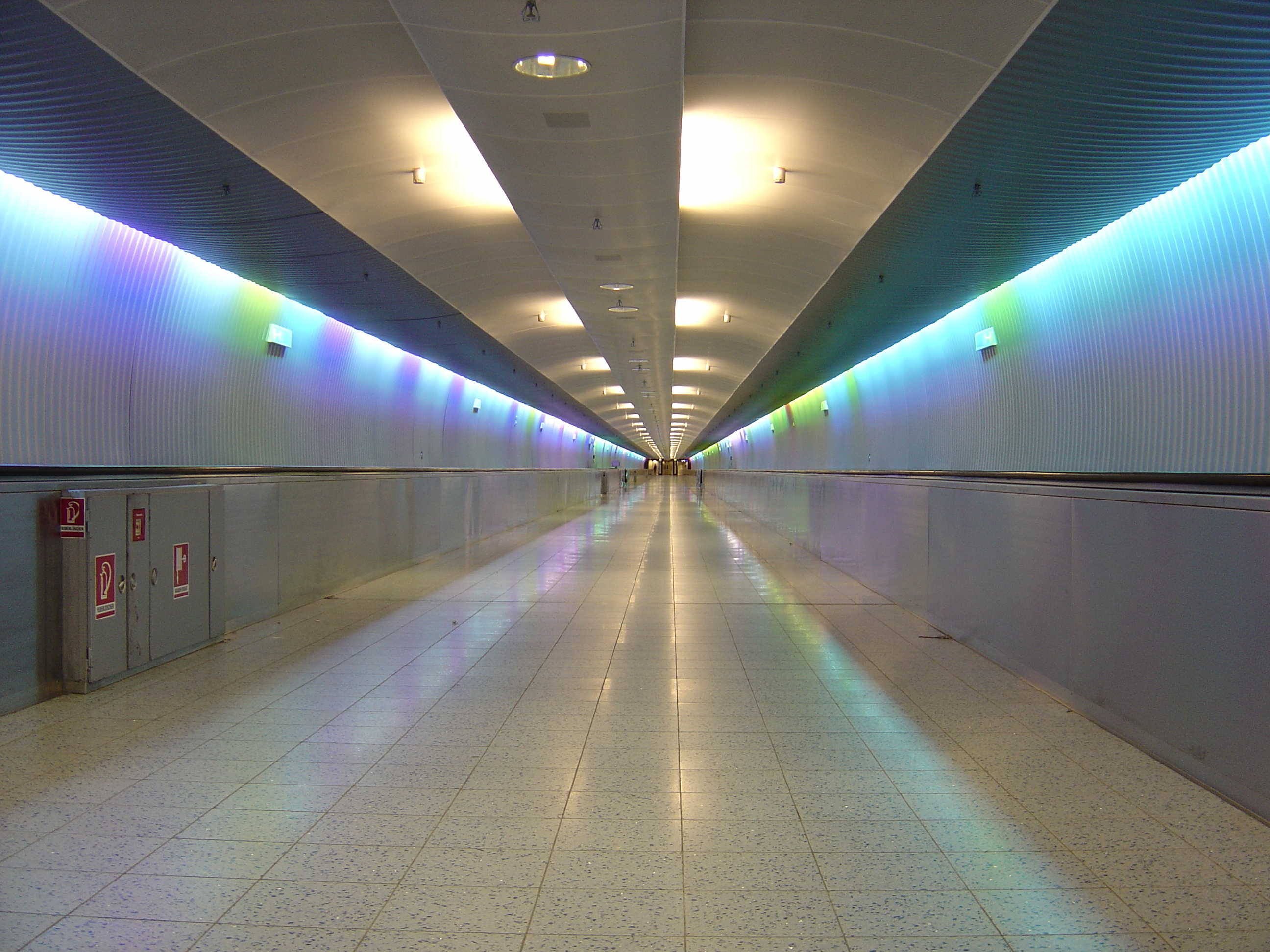 照片 德国(Germany) 法兰克福机场(Frankfurt airport) 2004-02 2