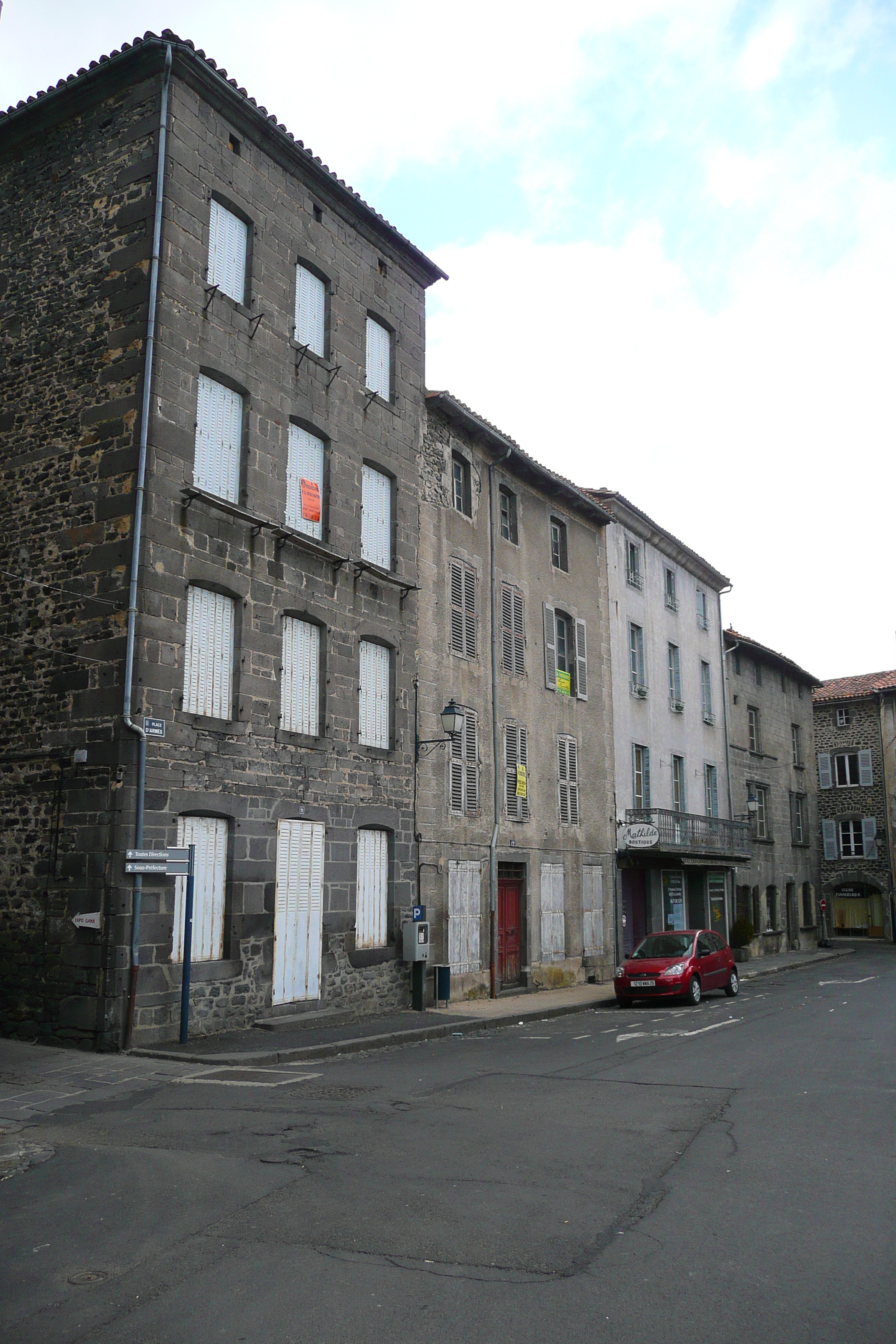 照片 法国(France) 圣弗卢尔(Saint Flour) 2008-04 16
