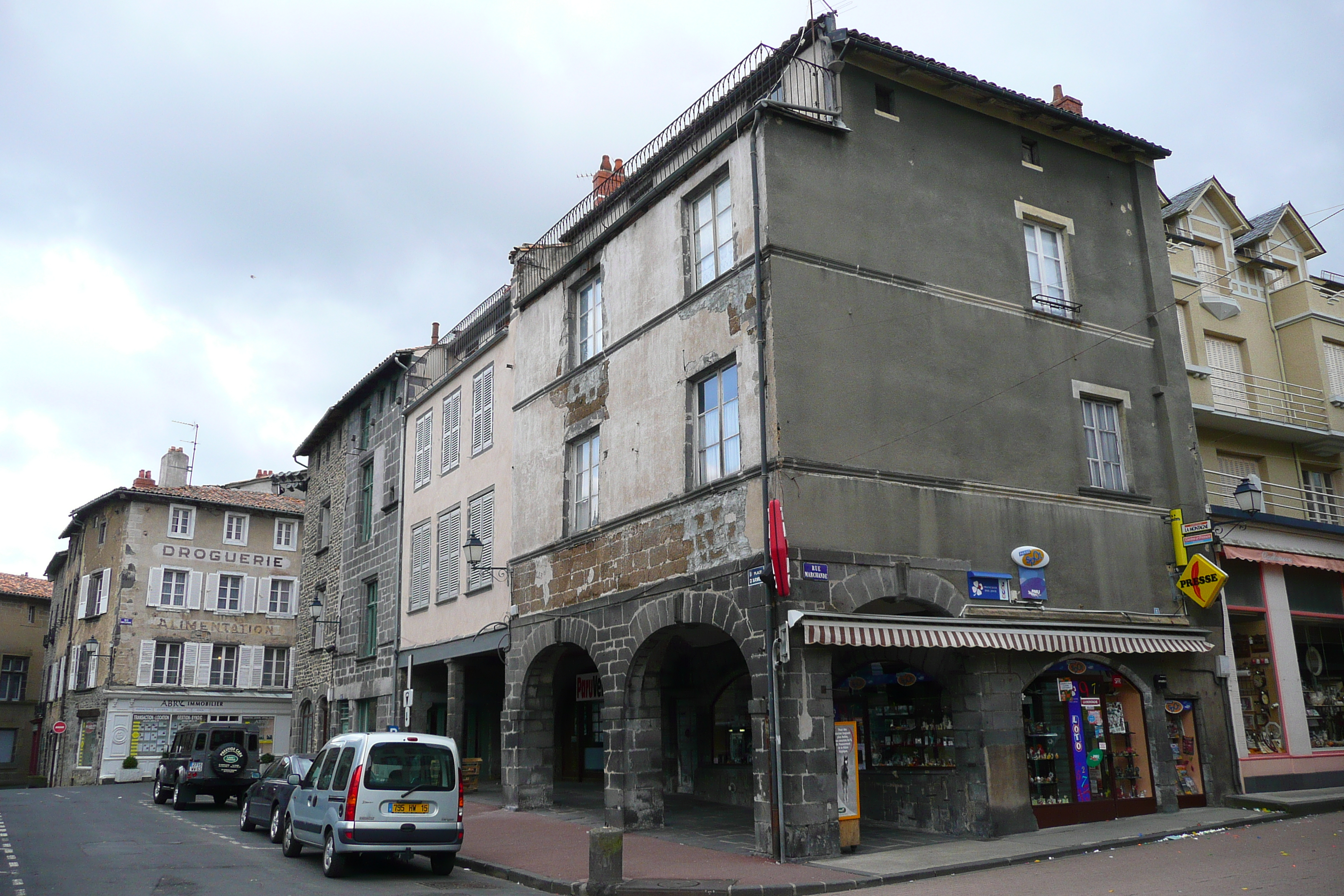 照片 法国(France) 圣弗卢尔(Saint Flour) 2008-04 15