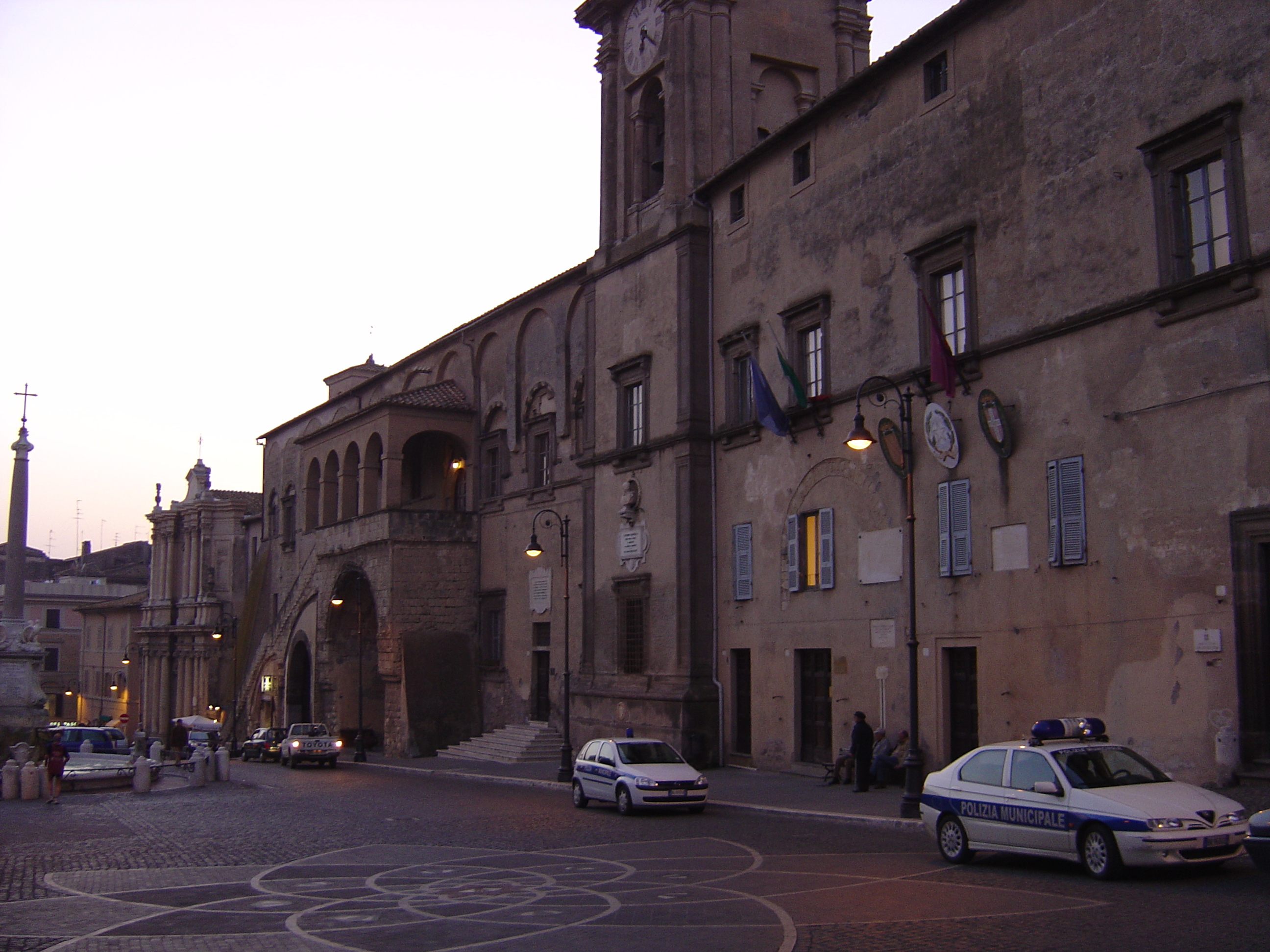 照片 意大利(Italy) 塔尔奎尼亚(Tarquinia) 2004-03 4