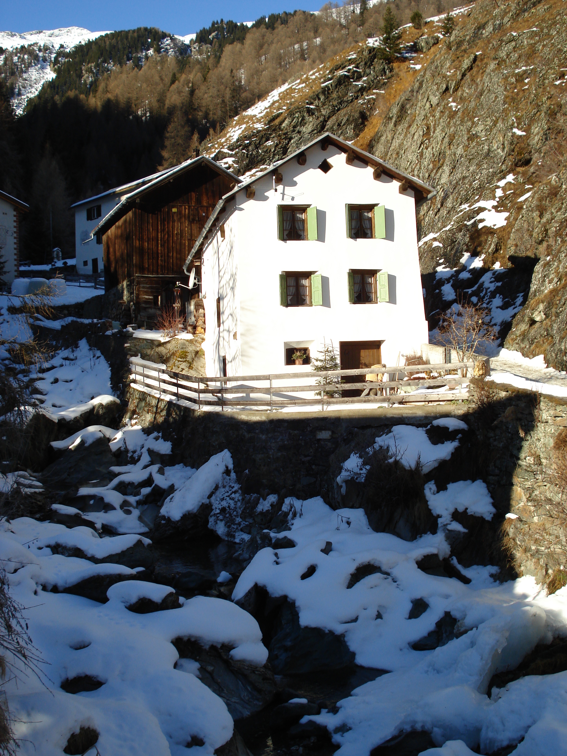 照片 瑞士(Switzerland) 库尔至圣莫里茨公路(Chur to St Moritz Road) 2007-01 19