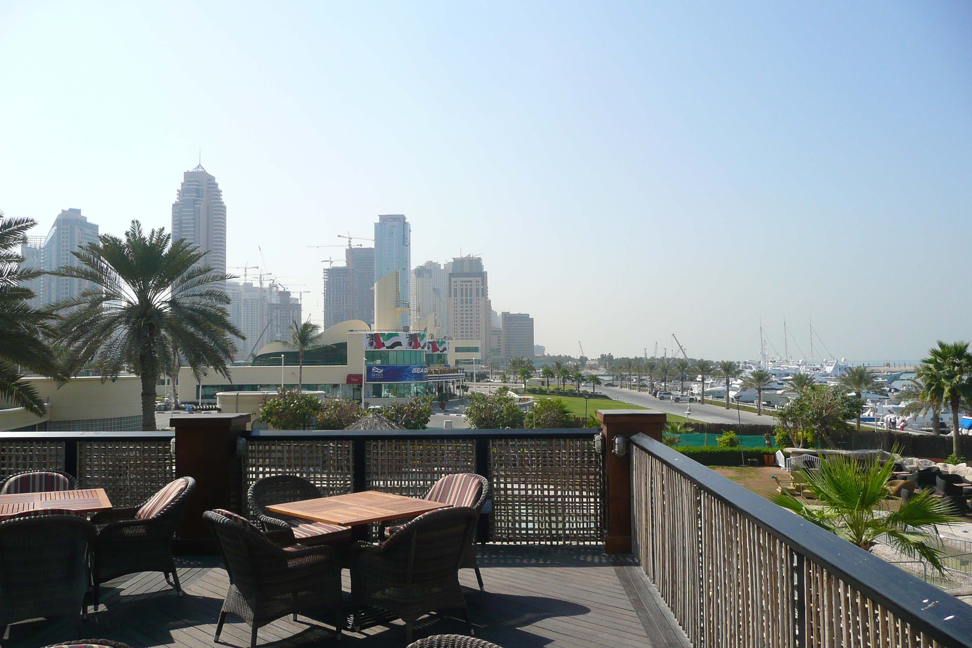 照片 阿联酋(United Arab Emirates) 迪拜(Dubai) 米纳塞亚希艾美酒店(Le Meridien Mina Seyahi Hotel) 2008-11 86