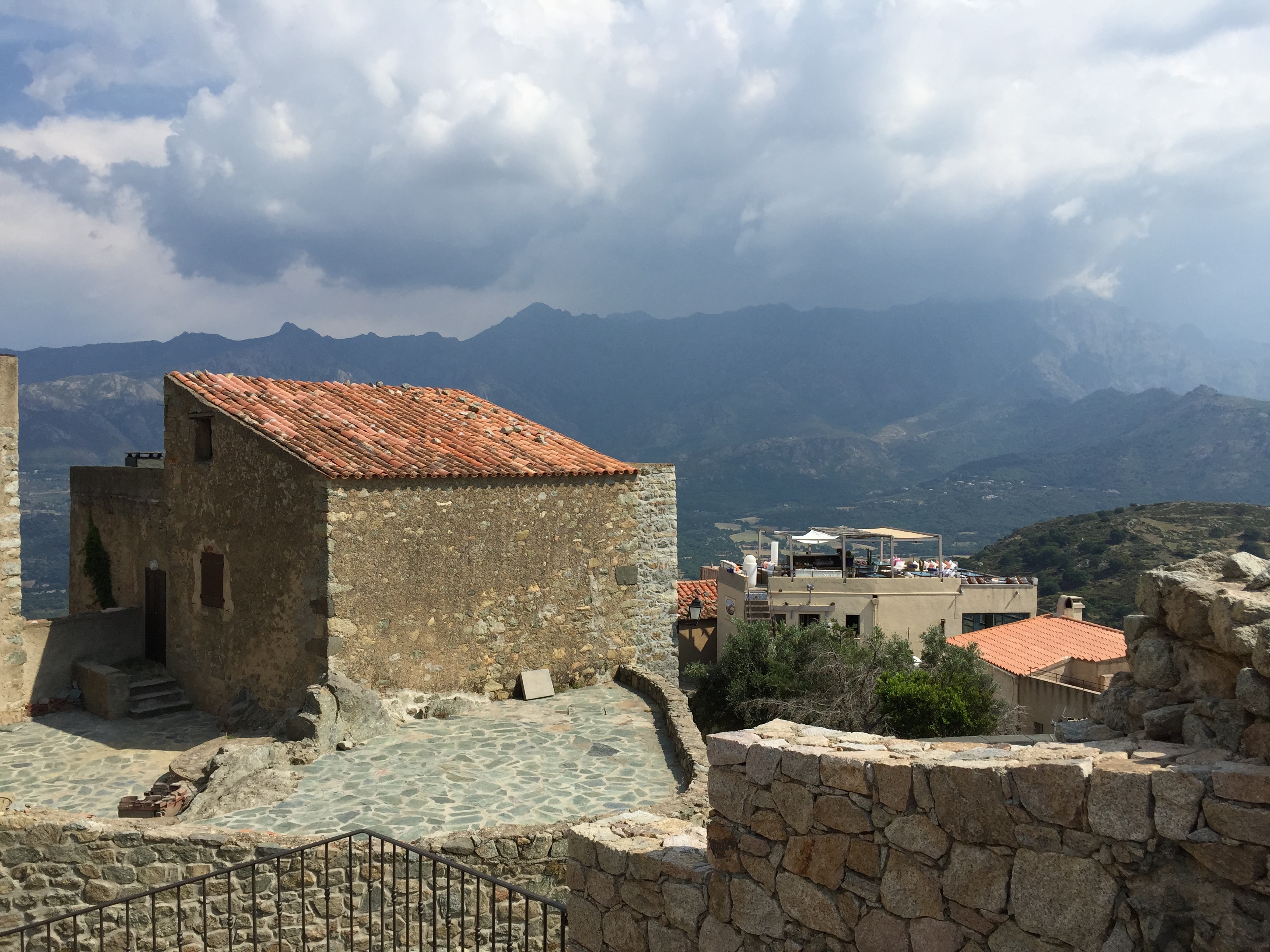 照片 法国(France) 科西嘉岛(Corsica) 圣安东尼诺(Sant'Antonino) 2015-05 10