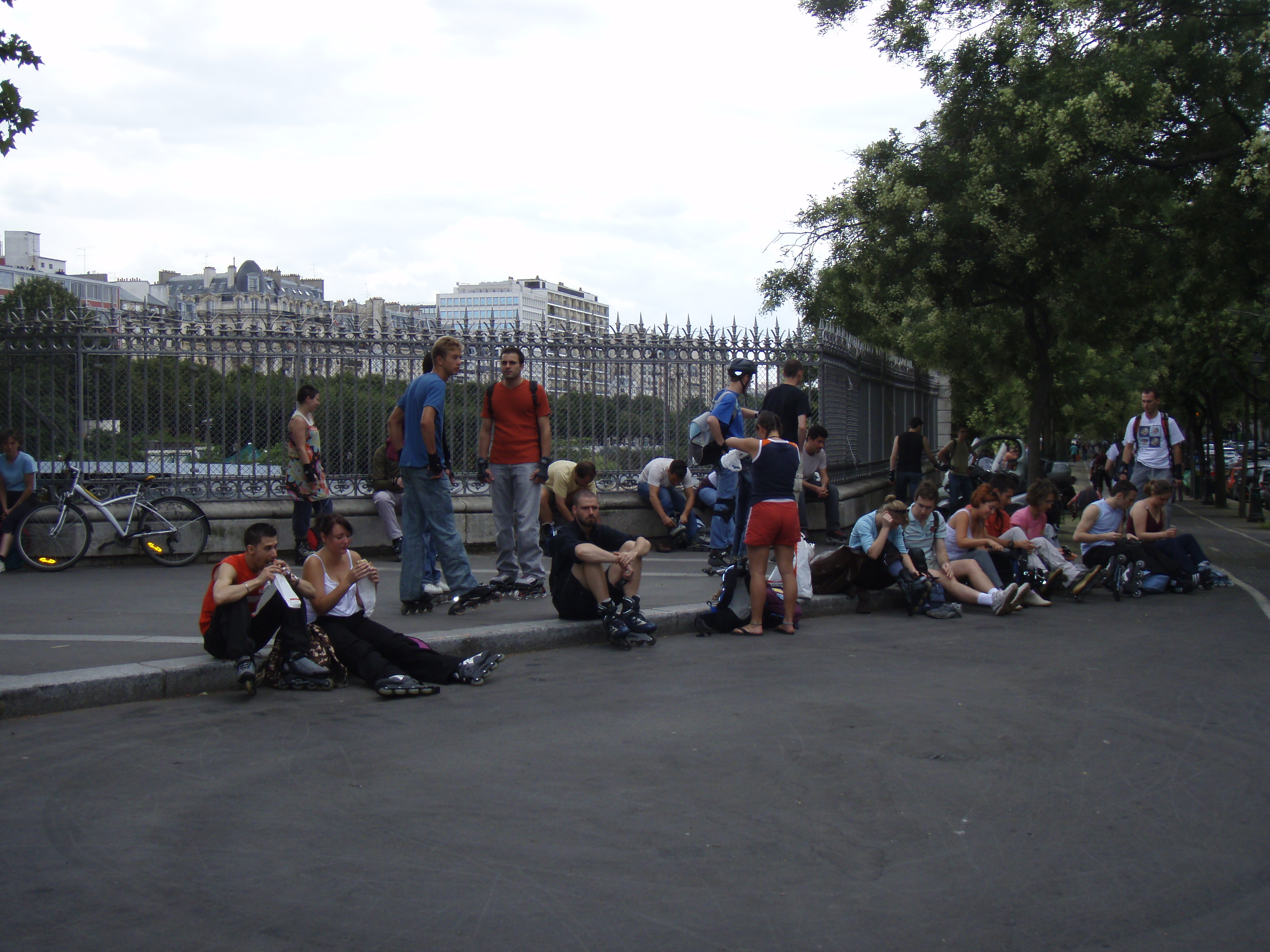 照片 法国(France) 巴黎(Paris) 轮滑漫游活动(Randonnee Roller et Coquillages) 2007-07 13