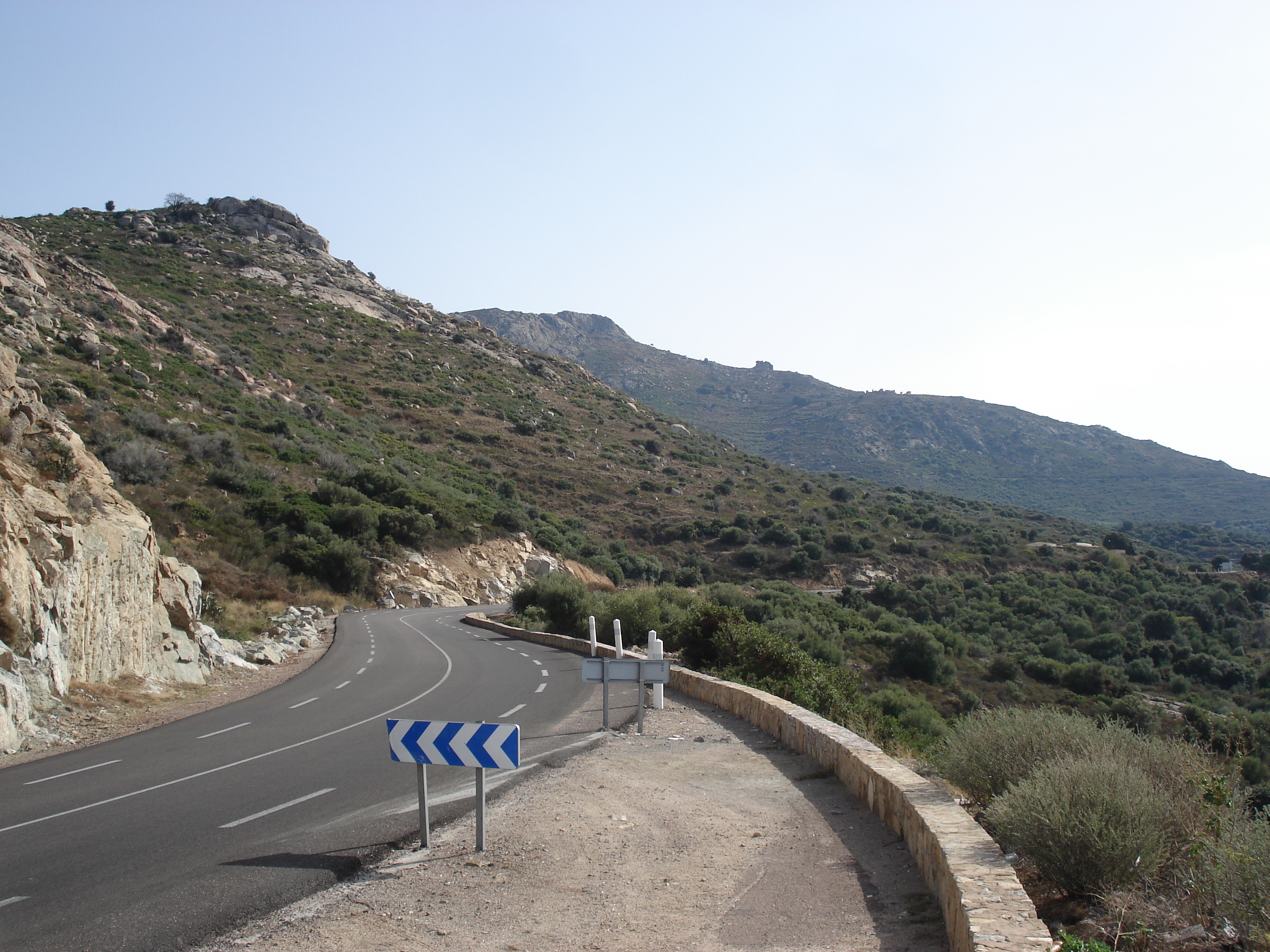 照片 法国(France) 科西嘉岛(Corsica) 卢梭岛至卡尔维公路(Ile Rousse to Calvi Road) 2006-09 4