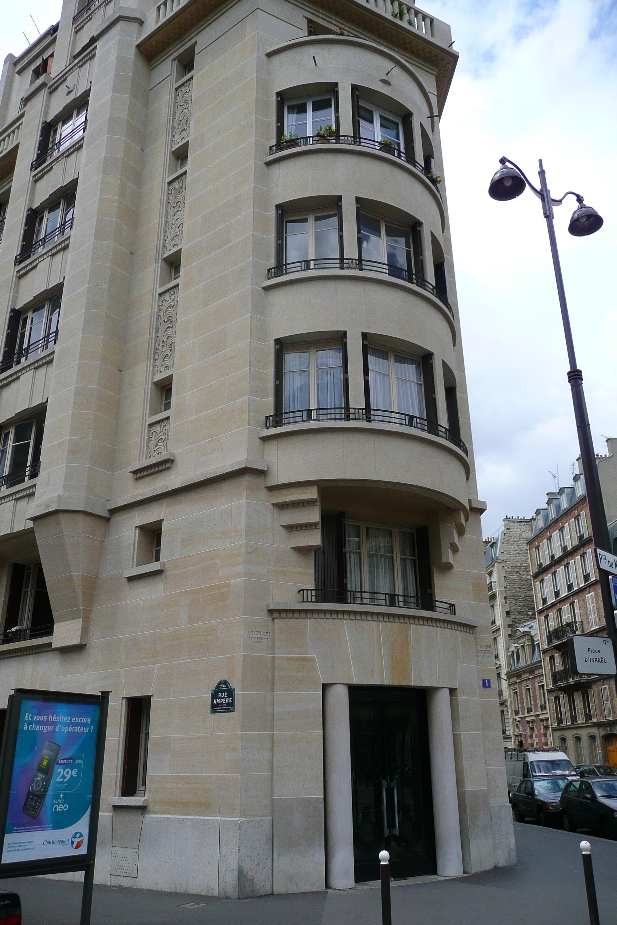 照片 法国(France) 巴黎(Paris) 安培街(Rue Ampere) 2007-06 48