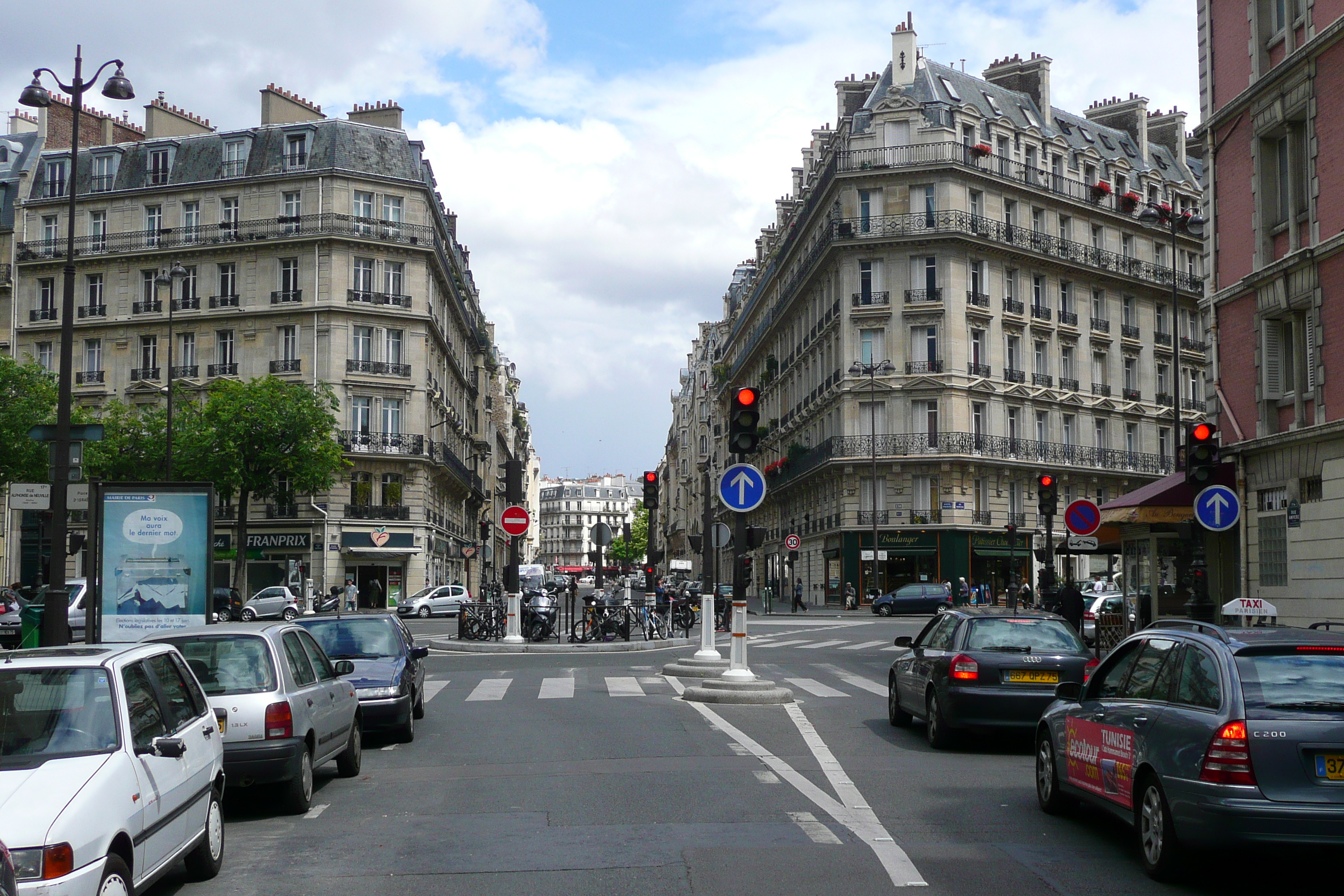 照片 法国(France) 巴黎(Paris) 安培街(Rue Ampere) 2007-06 37