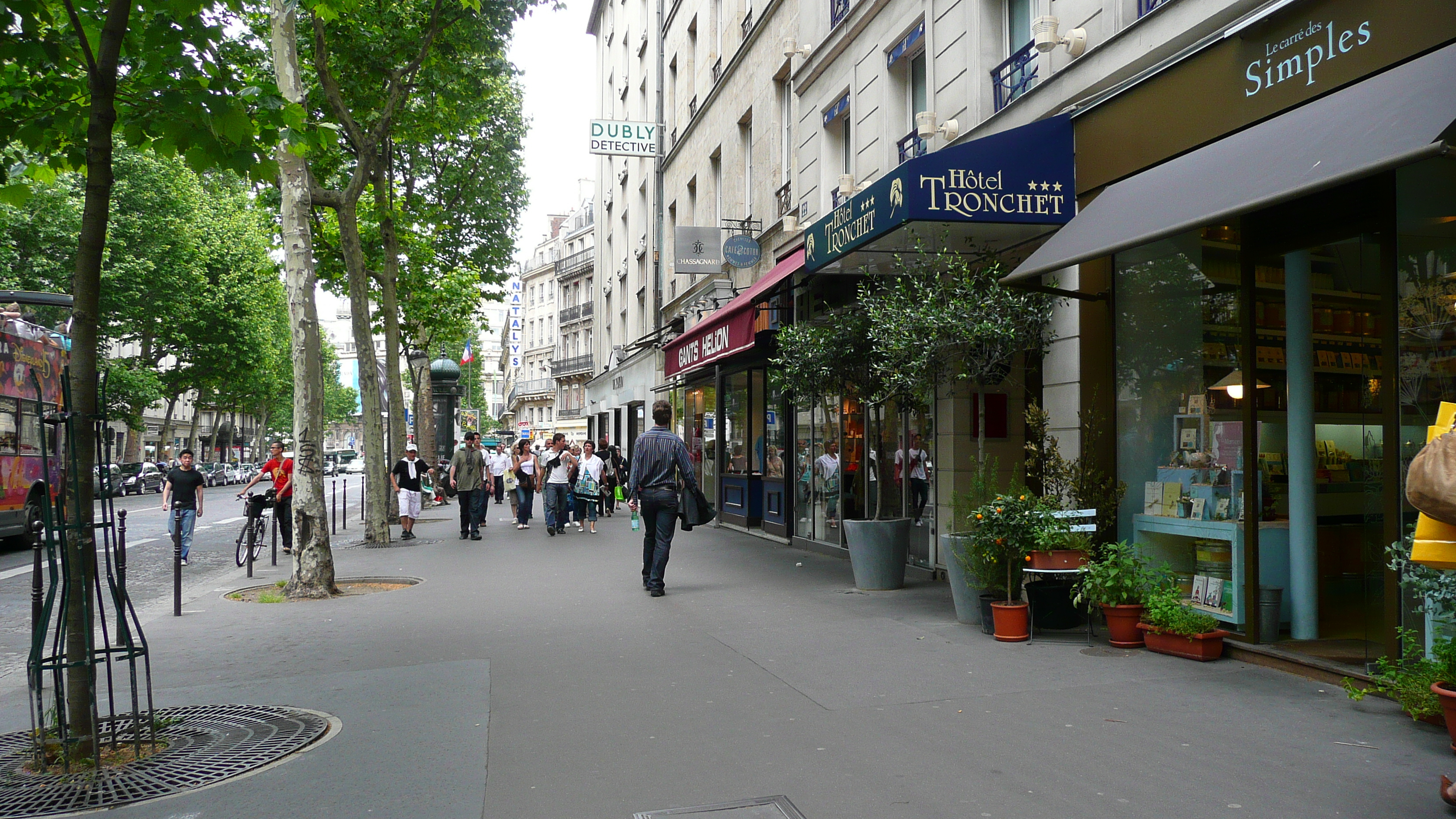 照片 法国(France) 巴黎(Paris) 第八区(8th Arrondissement) 特龙谢街(Rue Tronchet) 2007-05 14