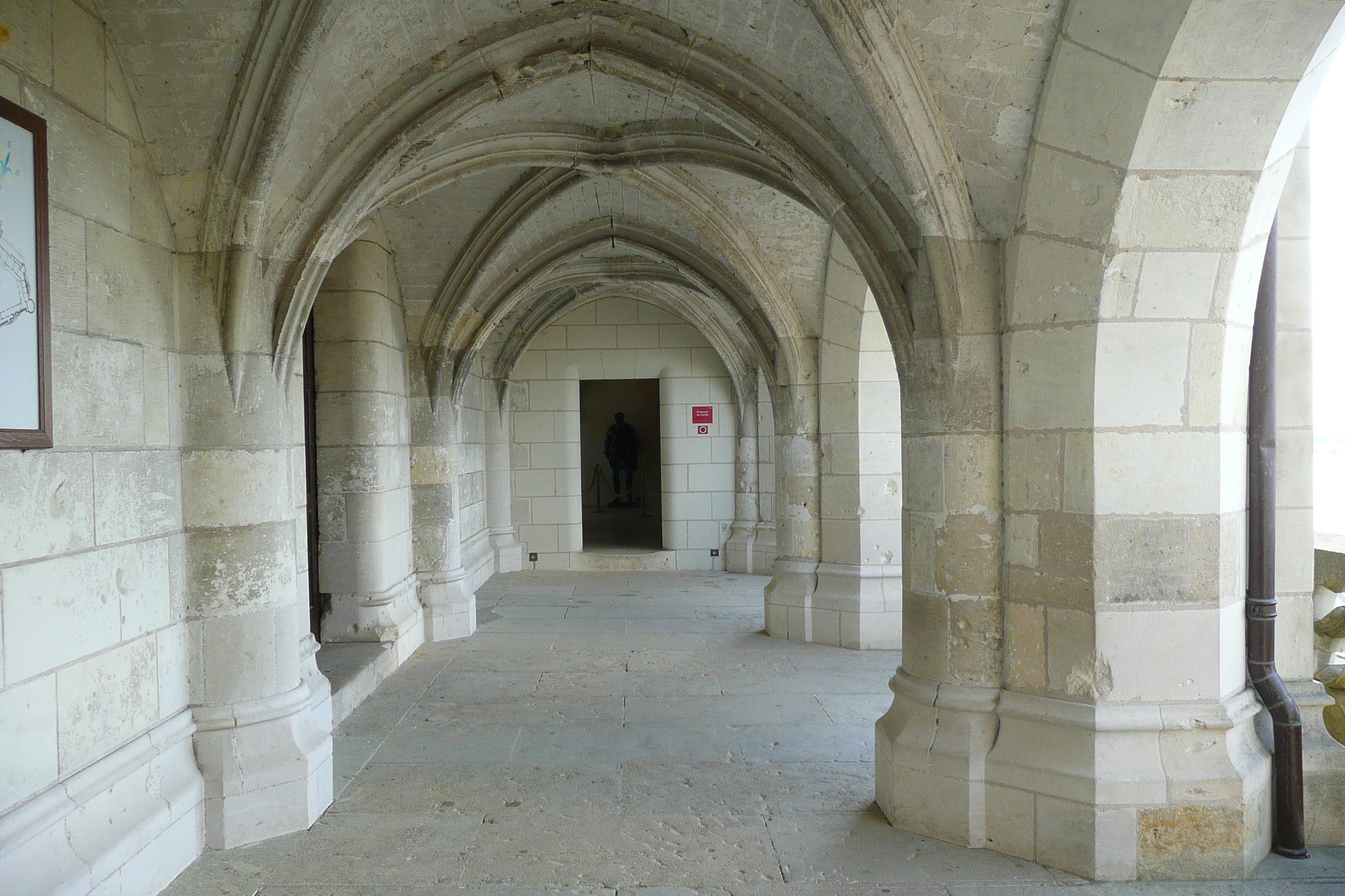 照片 法国(France) 昂布瓦斯(Amboise) 昂布瓦斯城堡(Amboise Castle) 2008-04 23