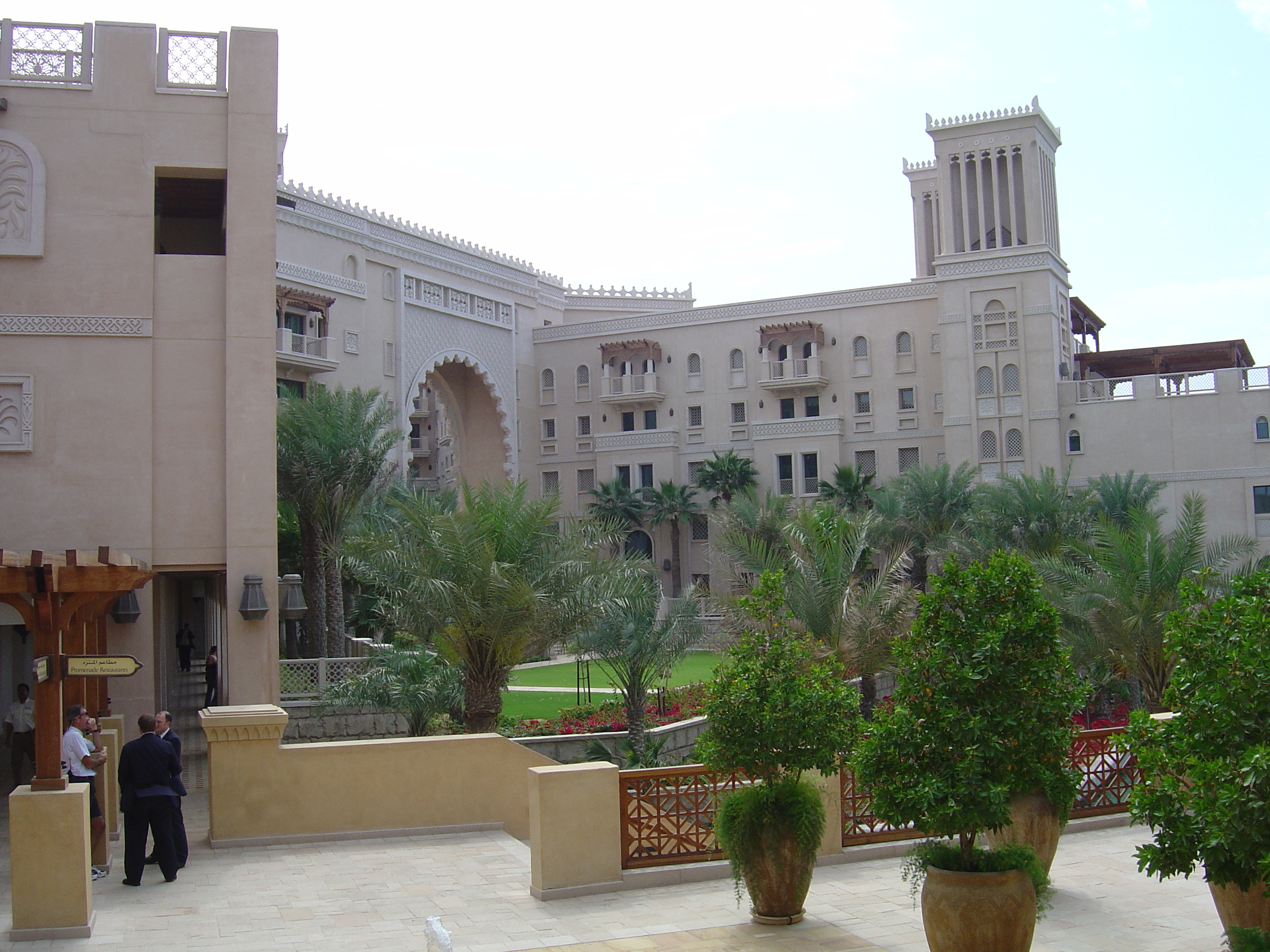 照片 阿联酋(United Arab Emirates) 迪拜(Dubai) 朱美拉古城(Medina Jumeirah) 2005-03 18