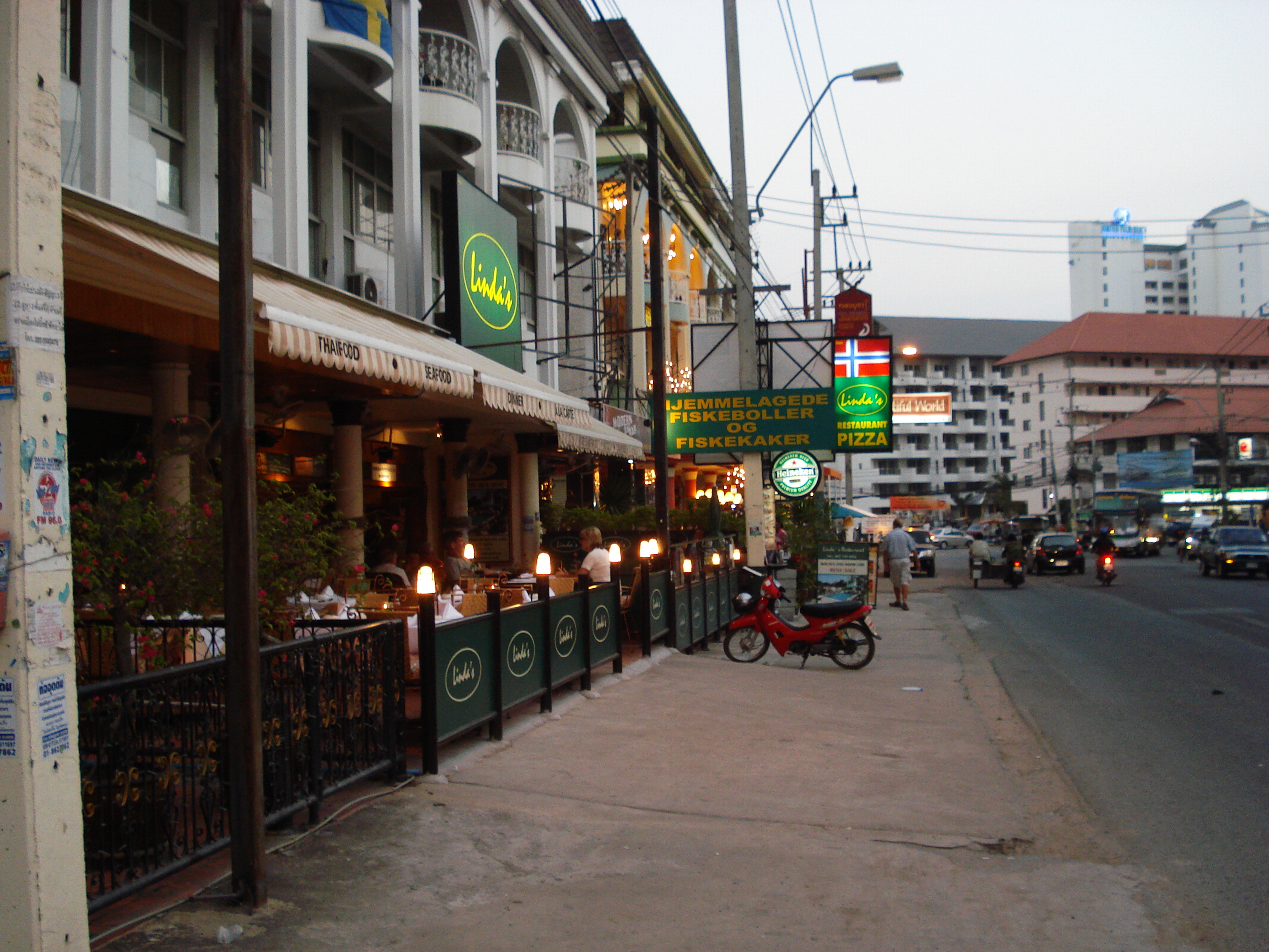 照片 泰国(Thailand) 宗甸(Jomtien) 塔帕亚路(Thappraya) 2008-01 20