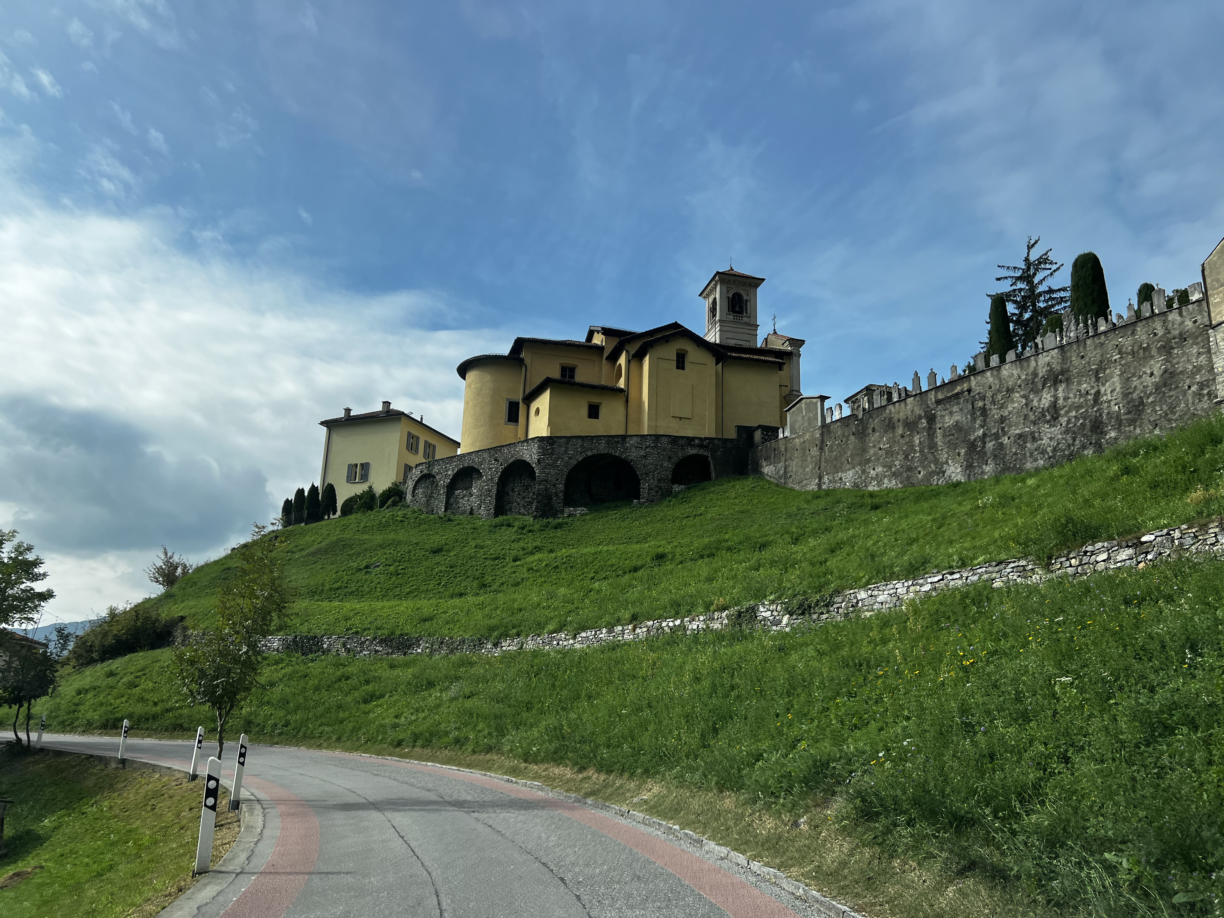 照片 瑞士(Switzerland) 阿罗尼奥(Arogno) 2023-10 6