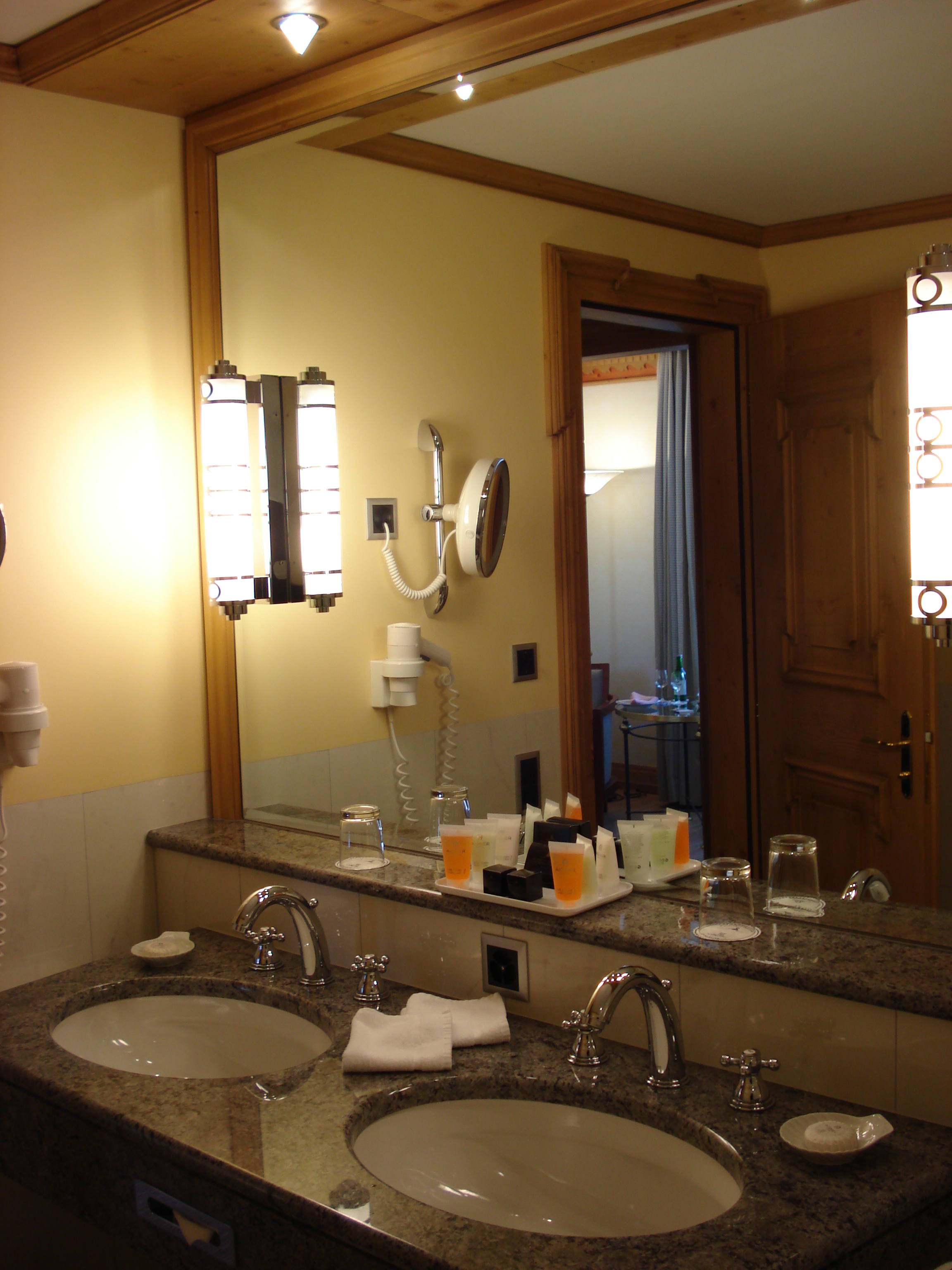 照片 瑞士(Switzerland) 蓬特雷西纳(Pontresina) 克罗宁霍夫大酒店(Grand Hotel Kronenhof) 2007-01 46