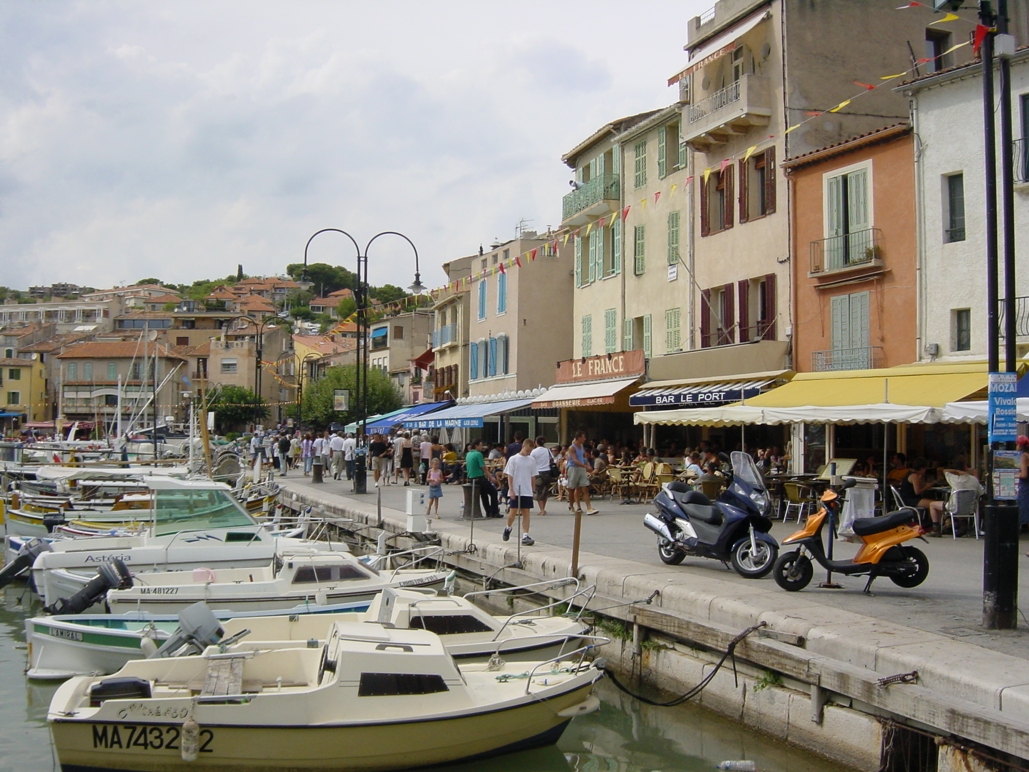 照片 法国(France) 卡西斯(Cassis) 2002-08 14