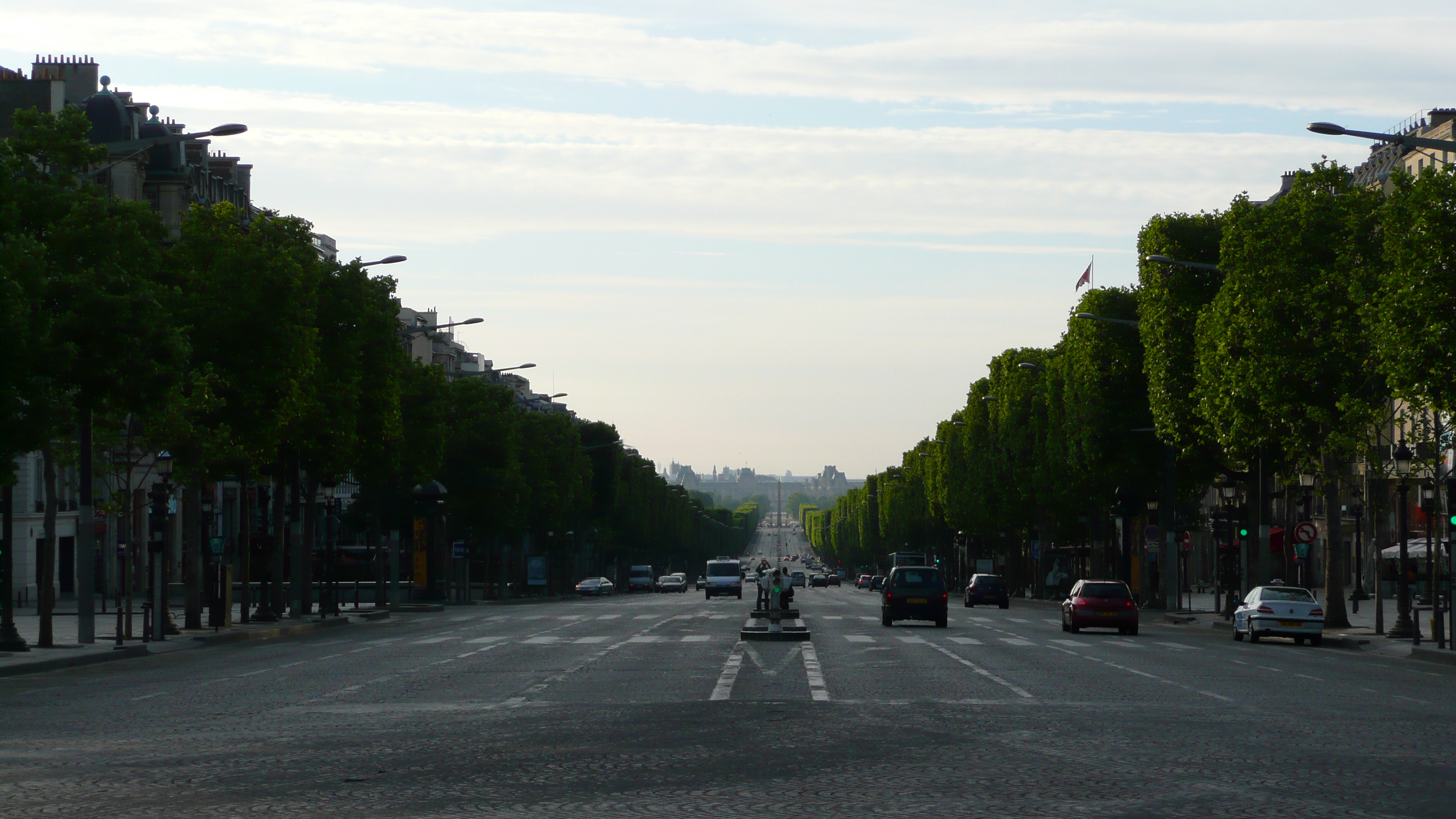 照片 法国(France) 巴黎(Paris) 星形广场和凯旋门(Etoile and Arc de Triomphe) 2007-06 8