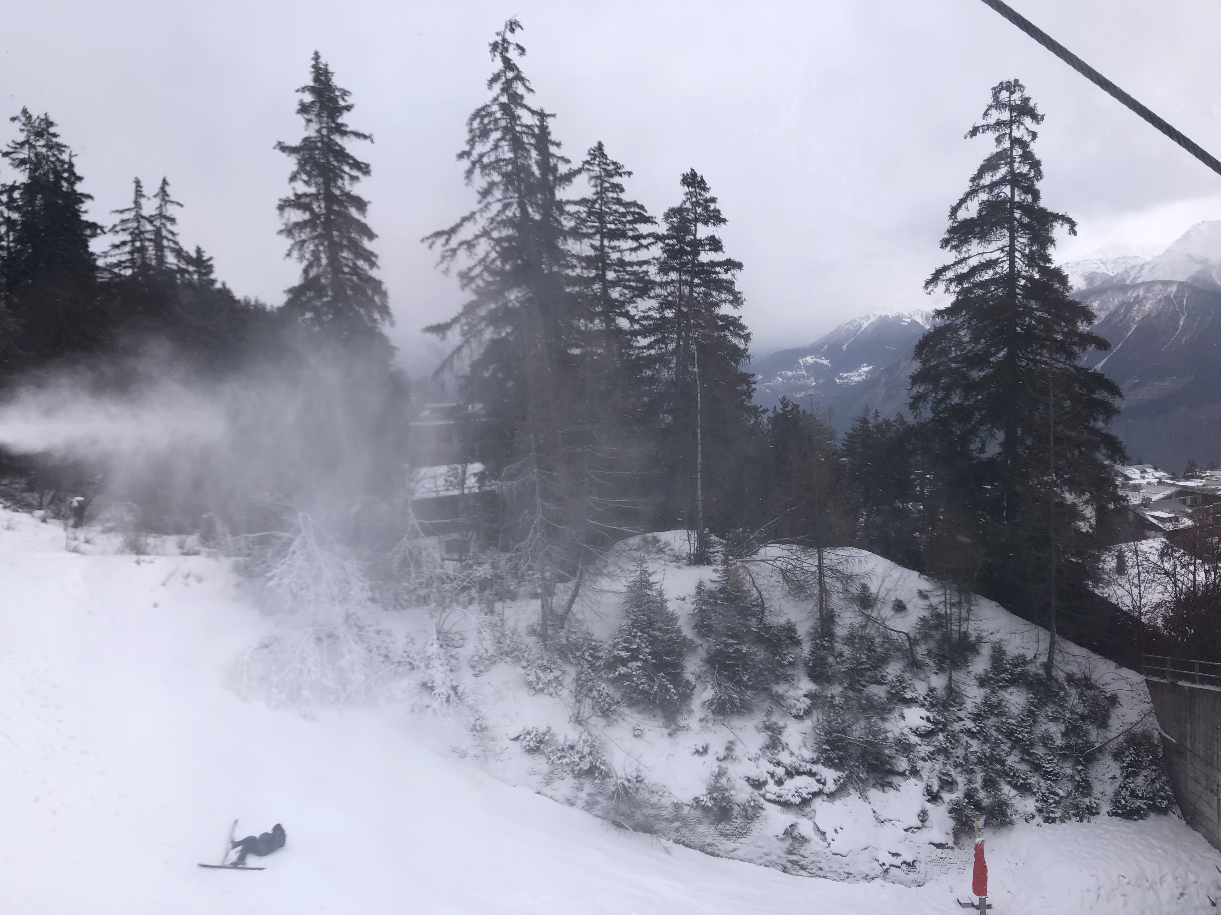 照片 瑞士(Switzerland) 克莱恩-蒙塔纳(Crans Montana) 2020-12 95