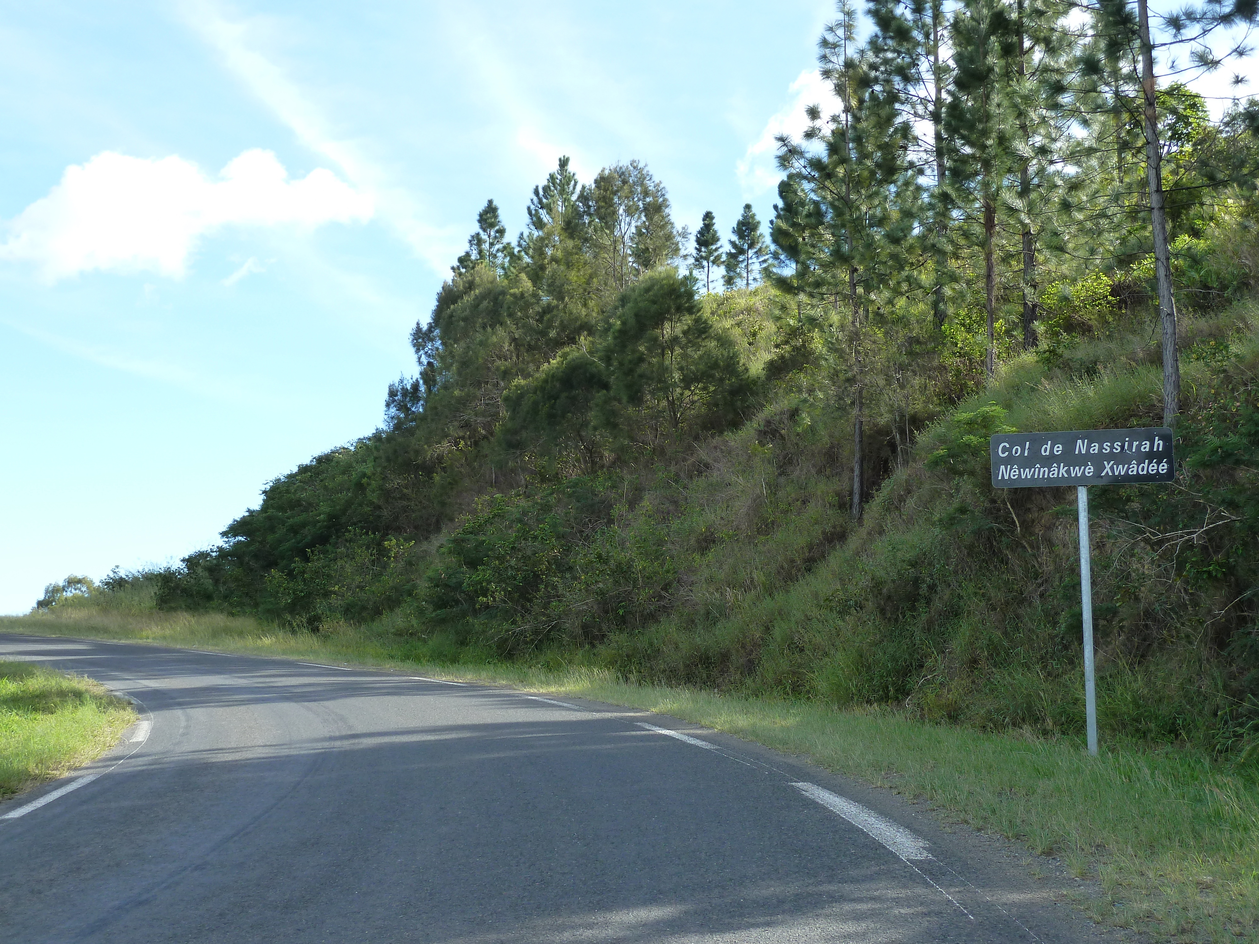 照片 新喀里多尼亚(New Caledonia) 通图塔至蒂奥公路(Tontouta to Thio road) 2010-05 78