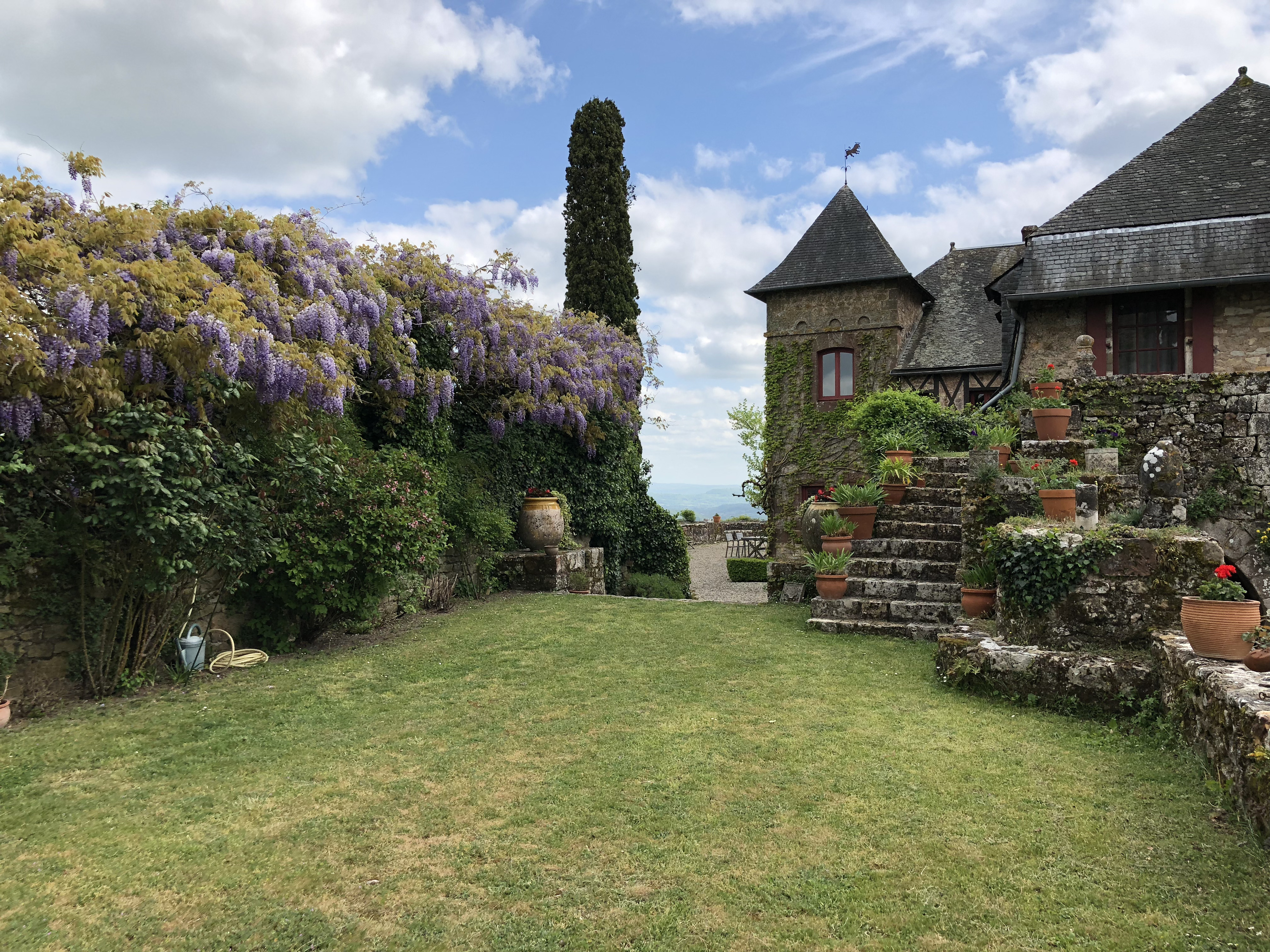 照片 法国(France) 蒂雷讷(Turenne) 2018-04 87