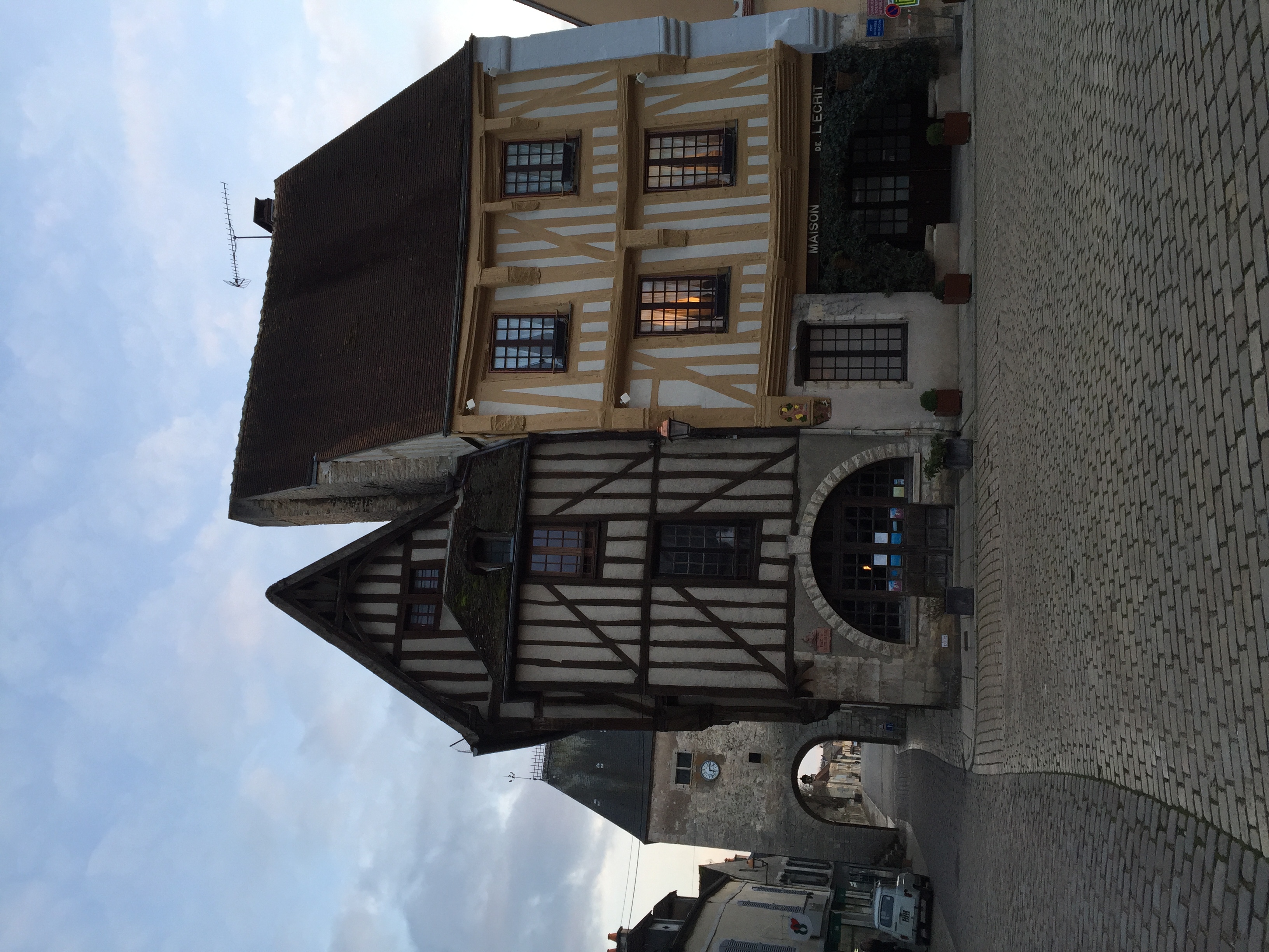 照片 法国(France) 努瓦耶(Noyers) 2016-02 14