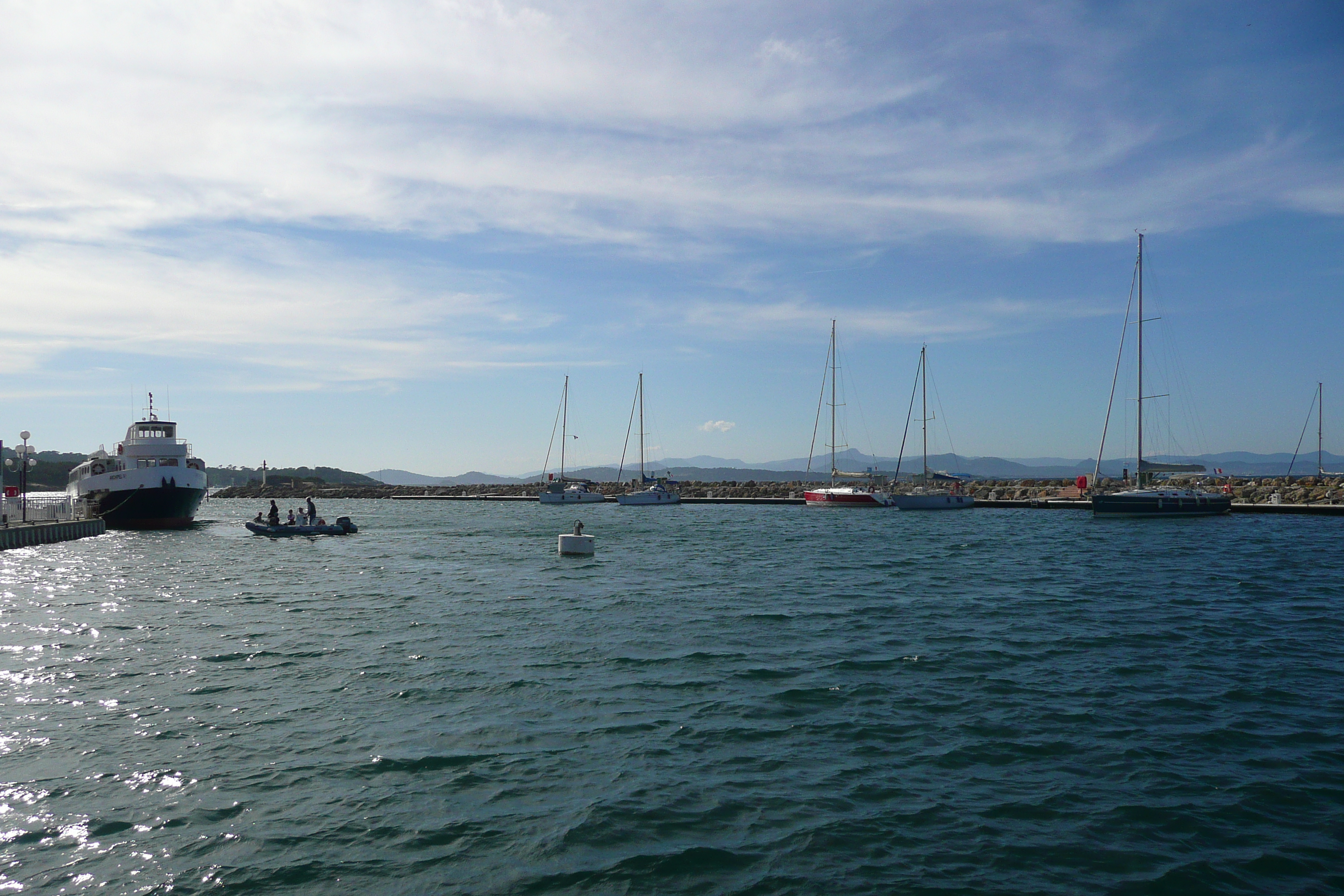 照片 法国(France) 波克罗勒岛(Porquerolles Island) 波克罗勒港(Porquerolles harbour) 2008-05 10