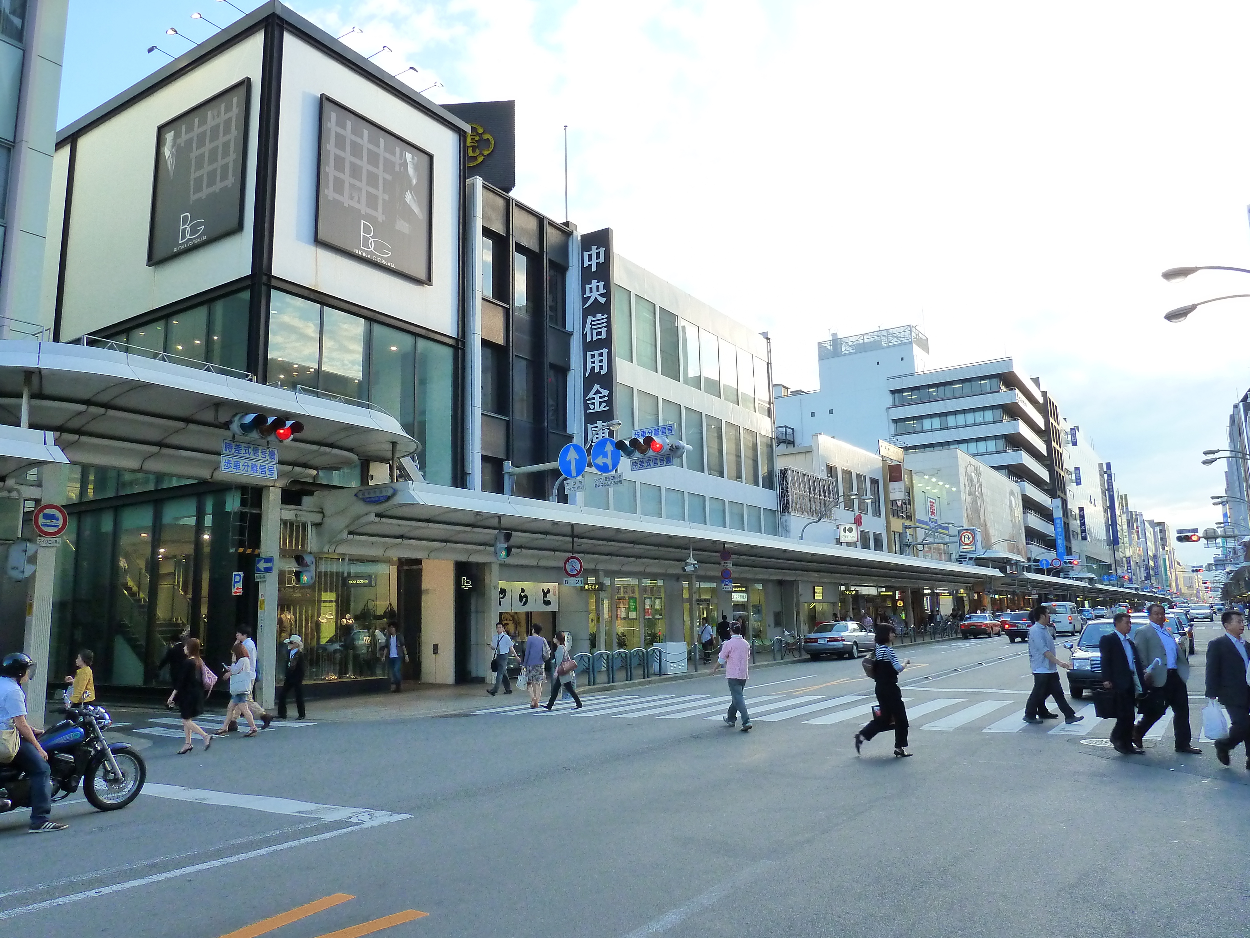 照片 日本(Japan) 京都(Kyoto) 四条通(Shijo dori) 2010-06 60