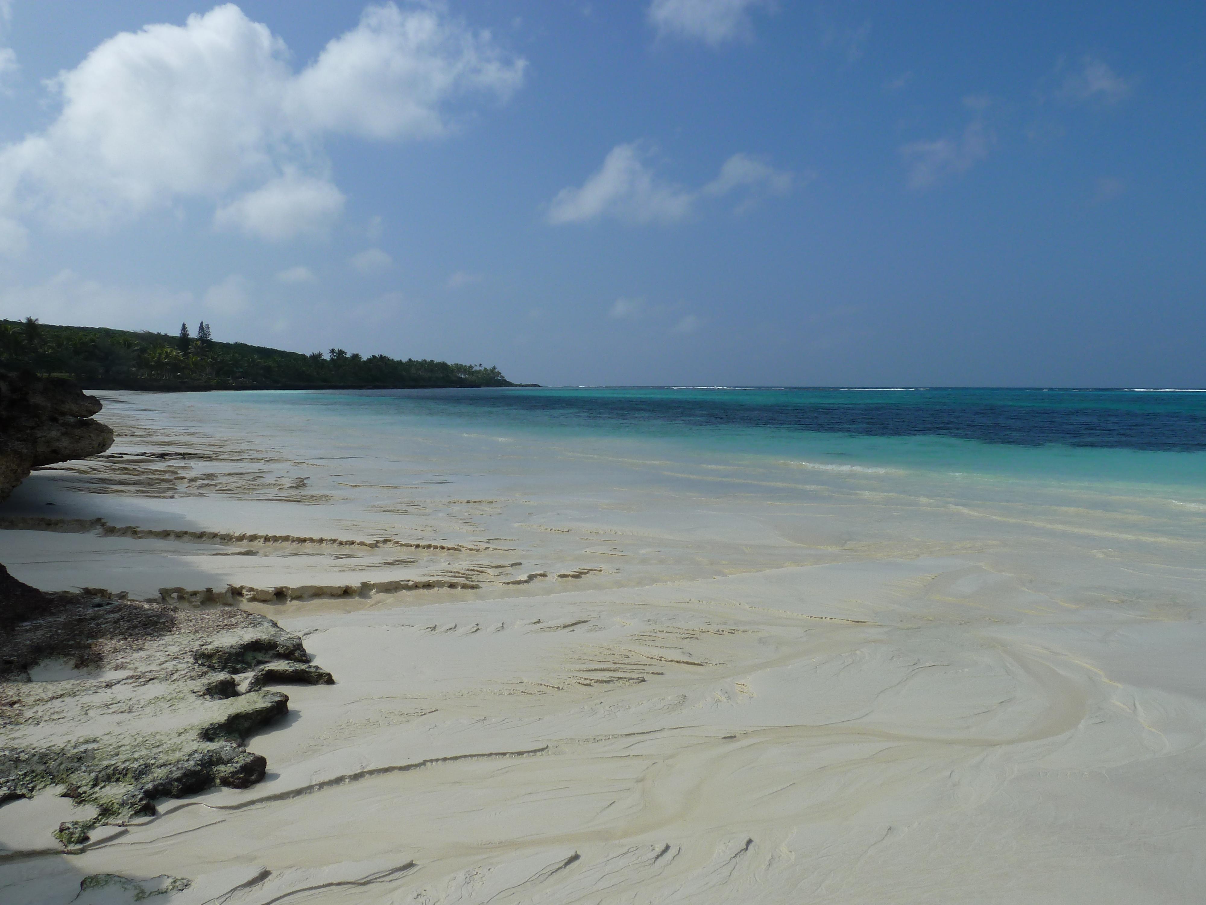 照片 新喀里多尼亚(New Caledonia) 利富岛(Lifou) 卢埃西拉(Luecilla) 2010-05 54