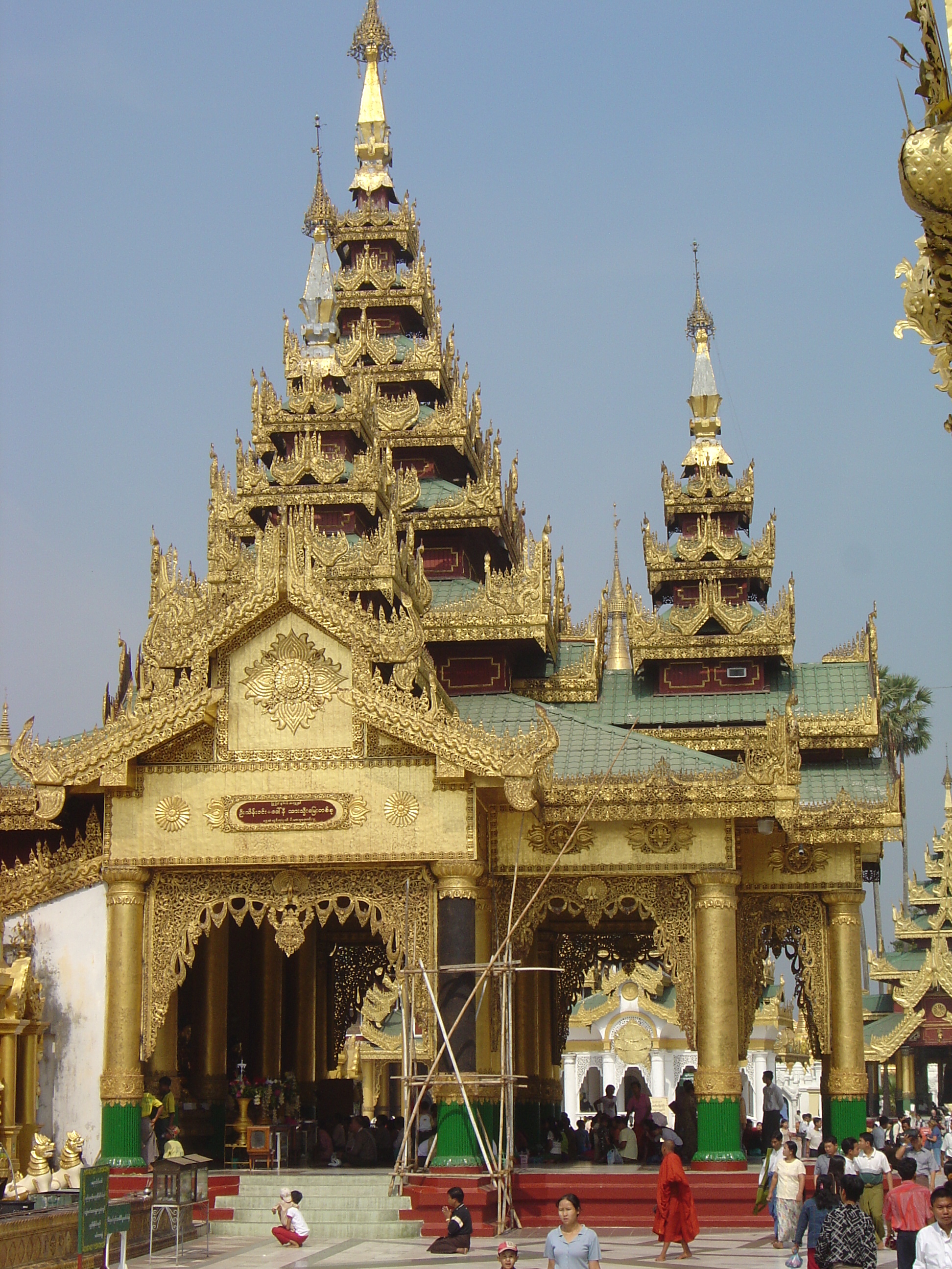 照片 缅甸(Myanmar) 仰光(Yangon) 仰光大金塔(Shwedagon Pagoda) 2005-01 18