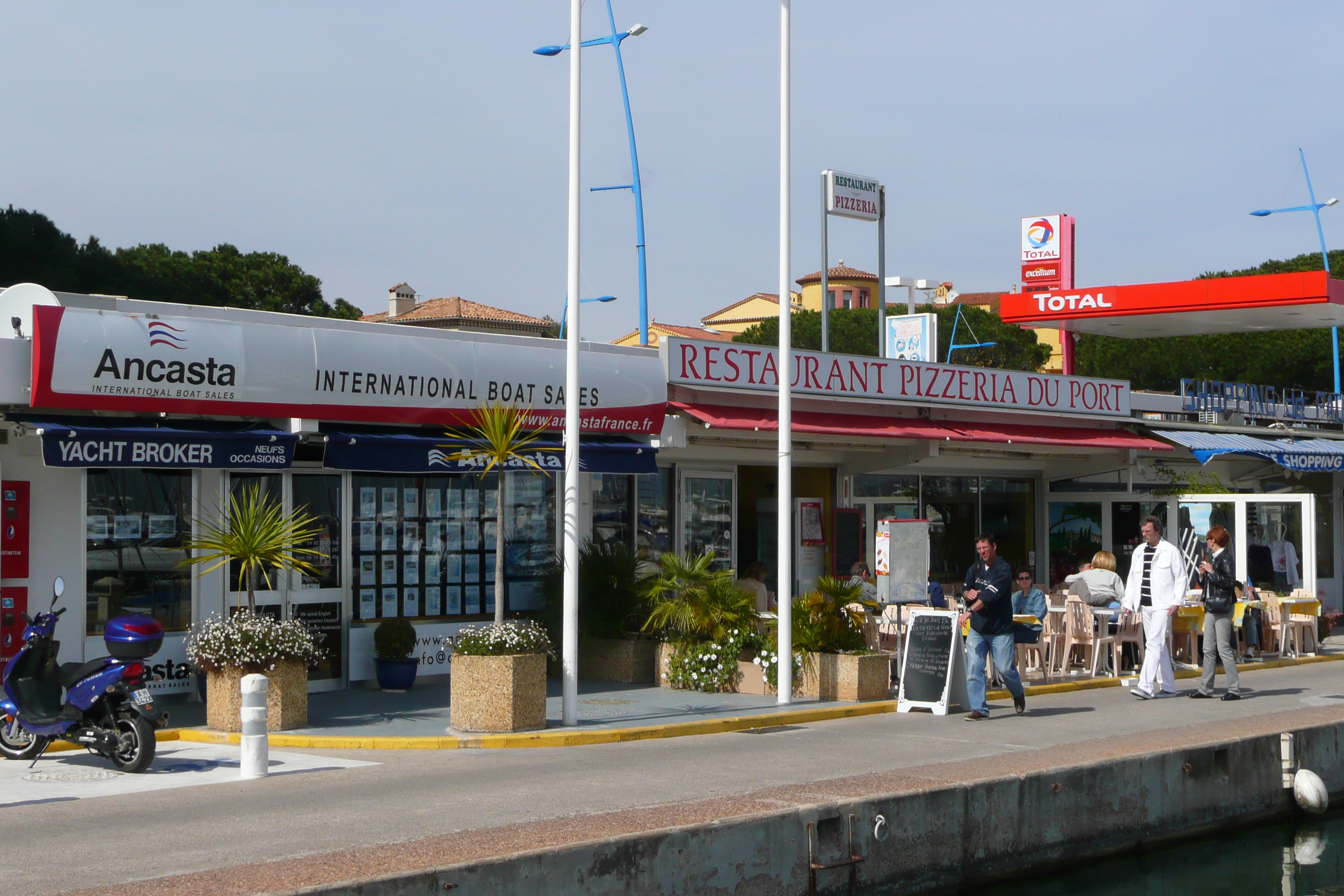 照片 法国(France) 拉纳普勒(La Napoule) 拉纳普勒港(Port La Napoule) 2008-03 4