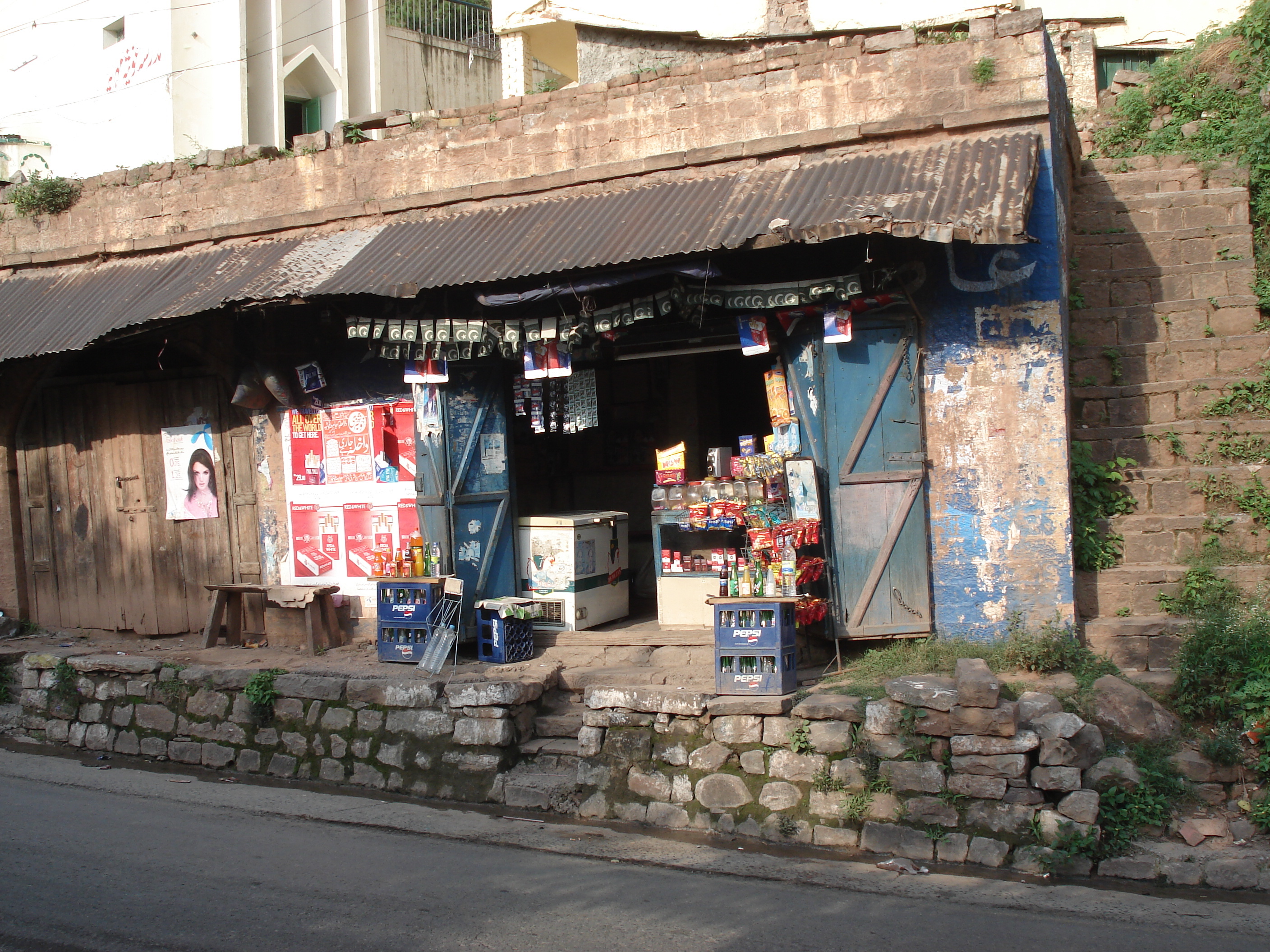 照片 巴基斯坦(Pakistan) 伊斯兰堡至穆里公路(Islamabad to Murree road) 2006-08 25