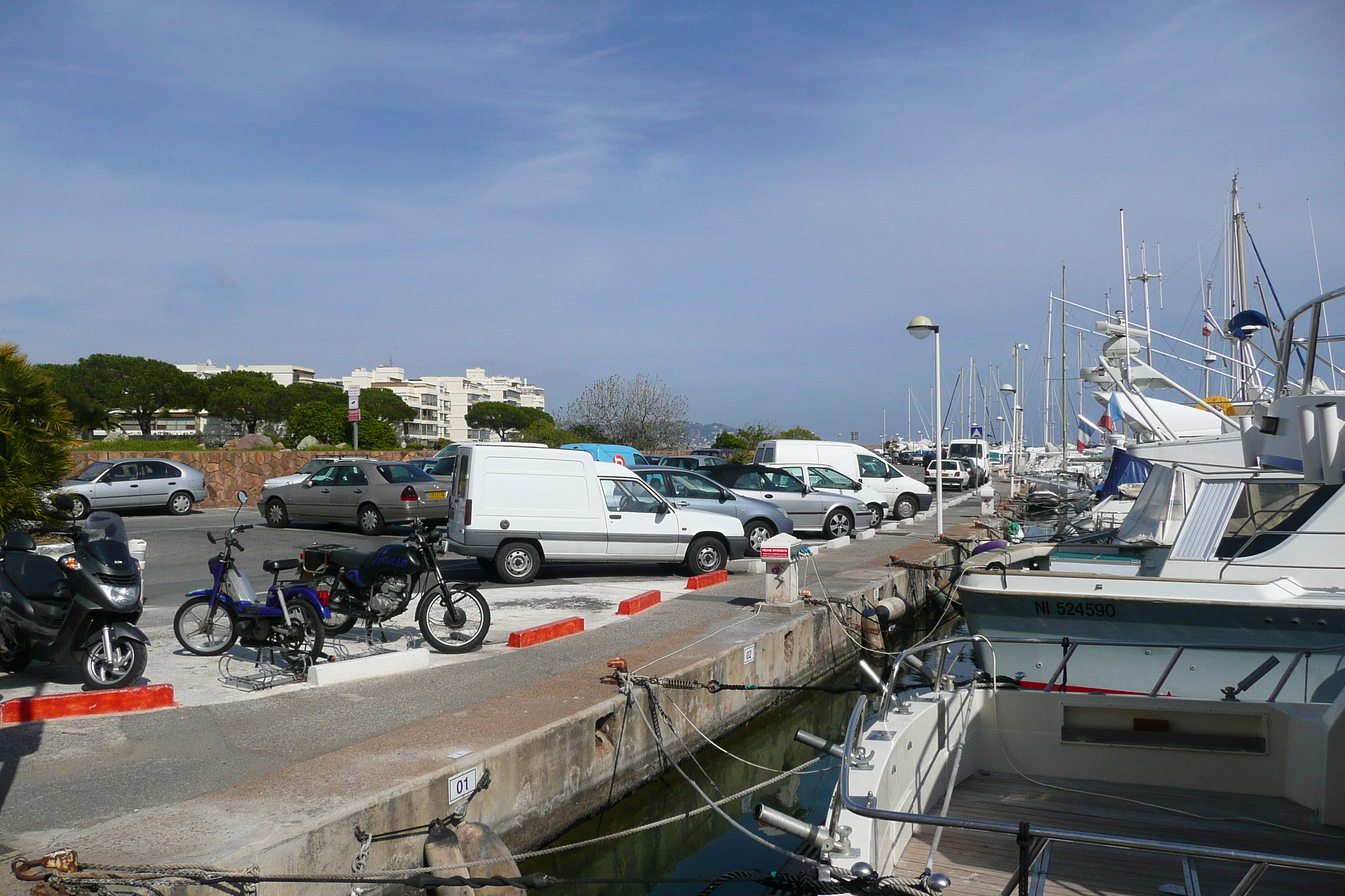 照片 法国(France) 拉纳普勒(La Napoule) 拉纳普勒港(Port La Napoule) 2008-03 52