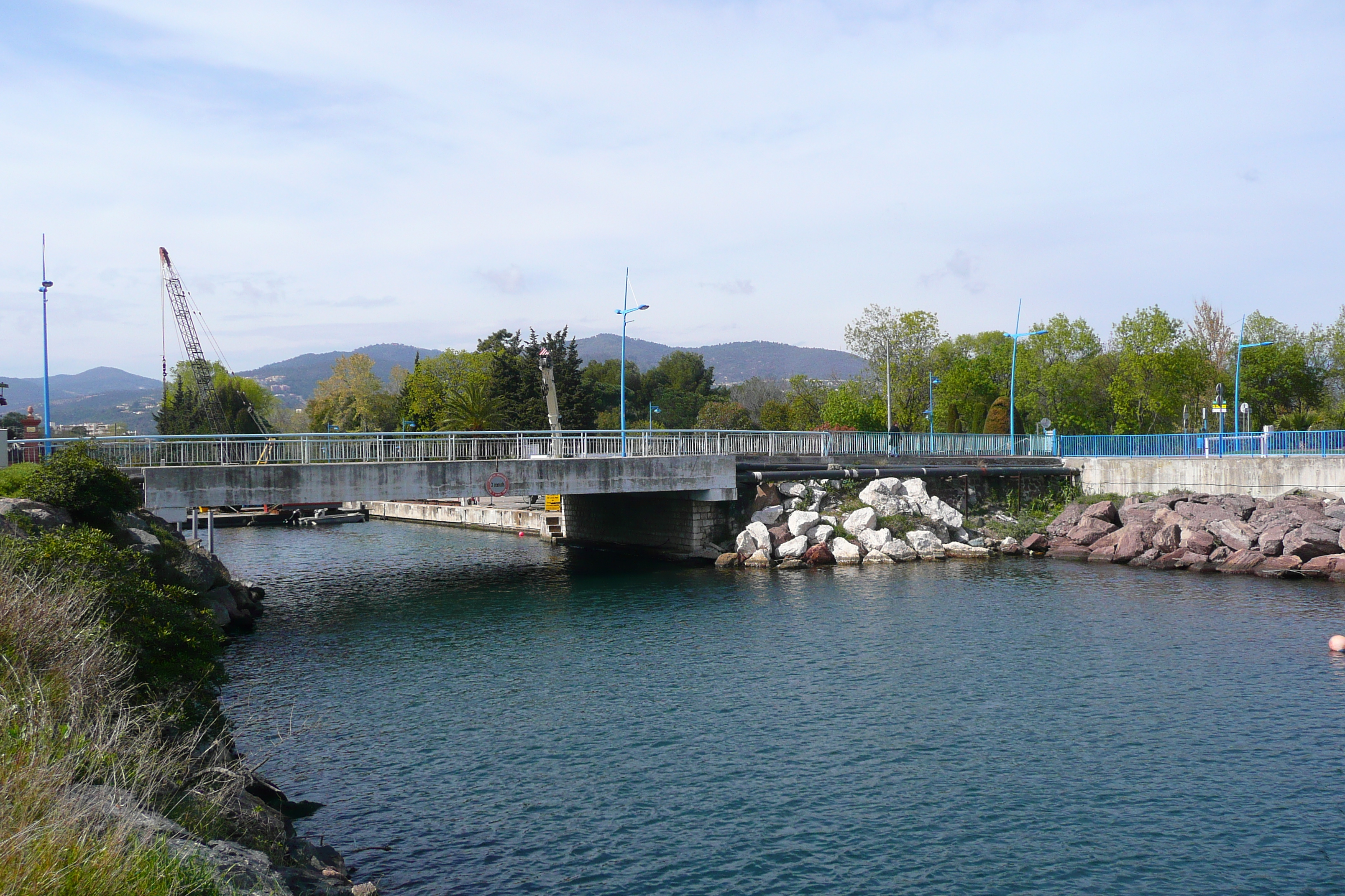 照片 法国(France) 拉纳普勒(La Napoule) 拉纳普勒港(Port La Napoule) 2008-03 40