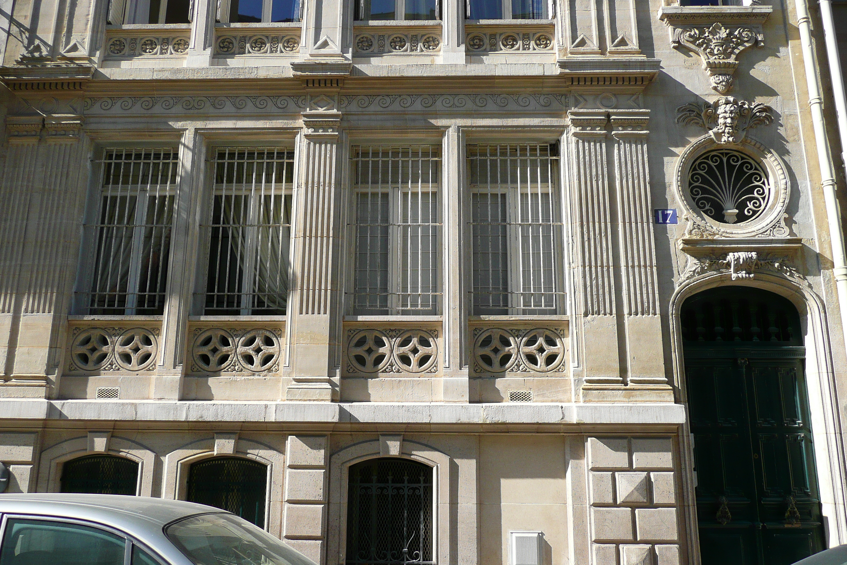 照片 法国(France) 巴黎(Paris) 第十七区(17th Arrondissement) 福尔图尼街(Rue Fortuny) 2007-09 4