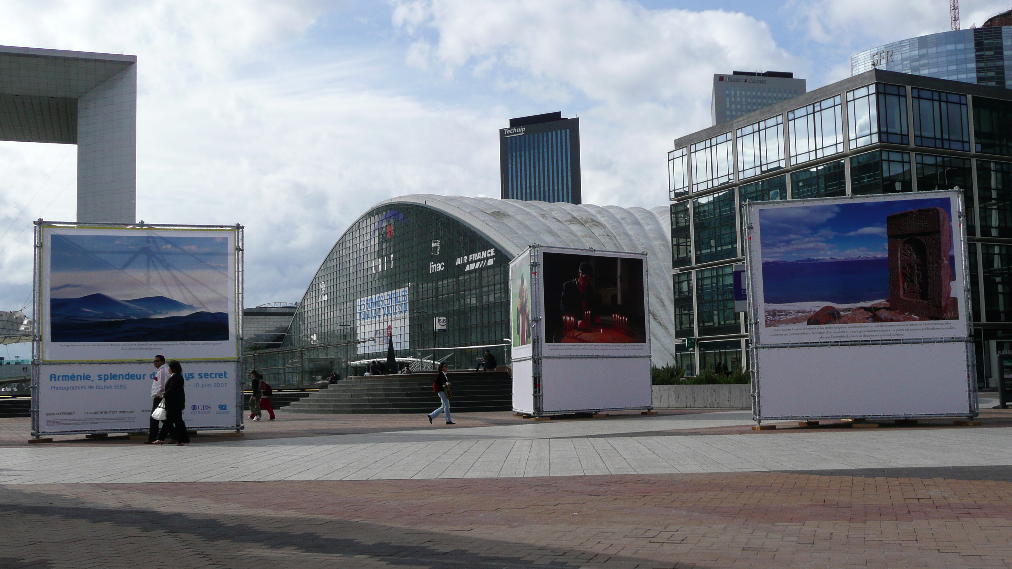 照片 法国(France) 巴黎(Paris) 拉德芳斯(La Defense) 2007-05 101