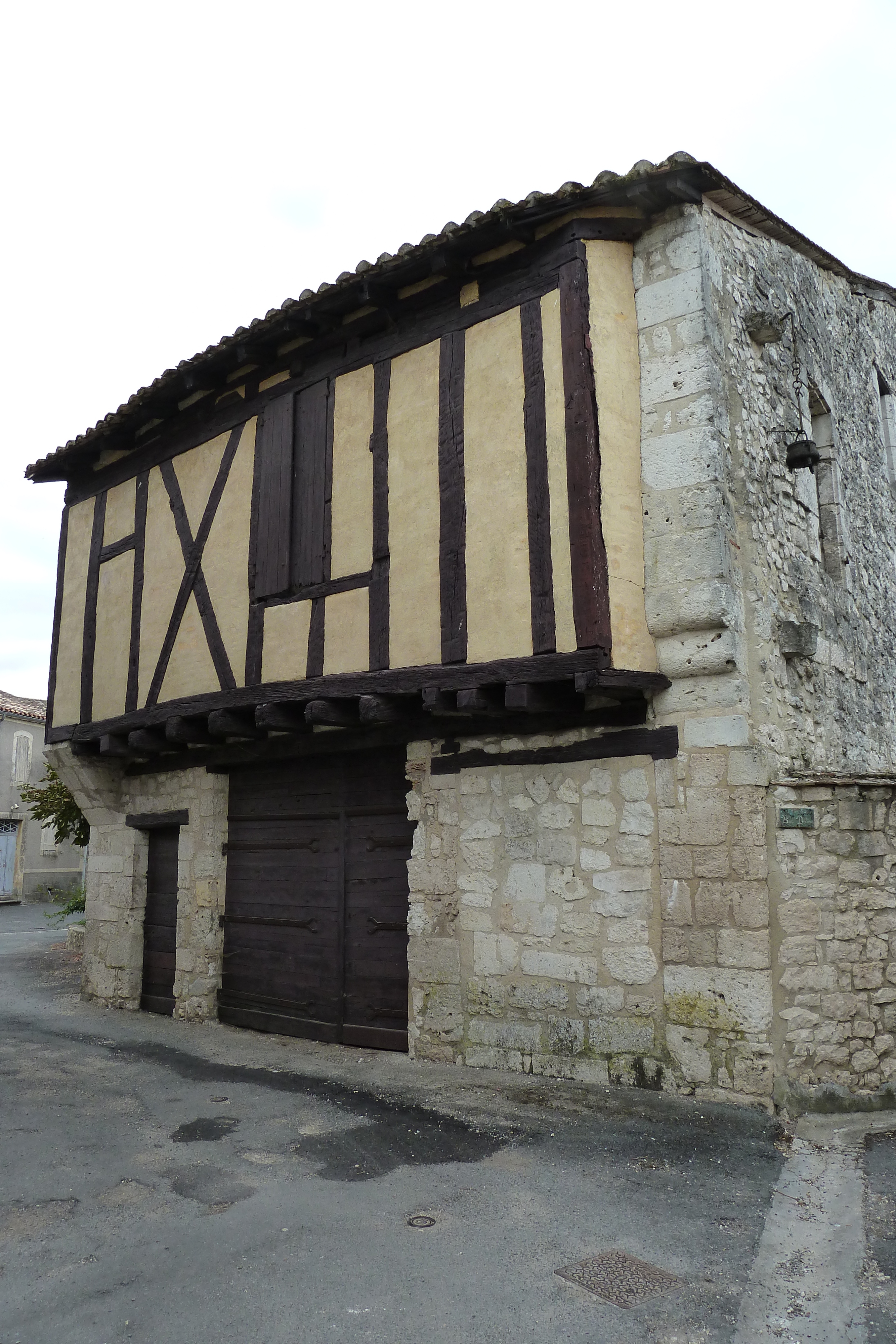 照片 法国(France) 伊西雅克(Issigeac) 2010-08 71