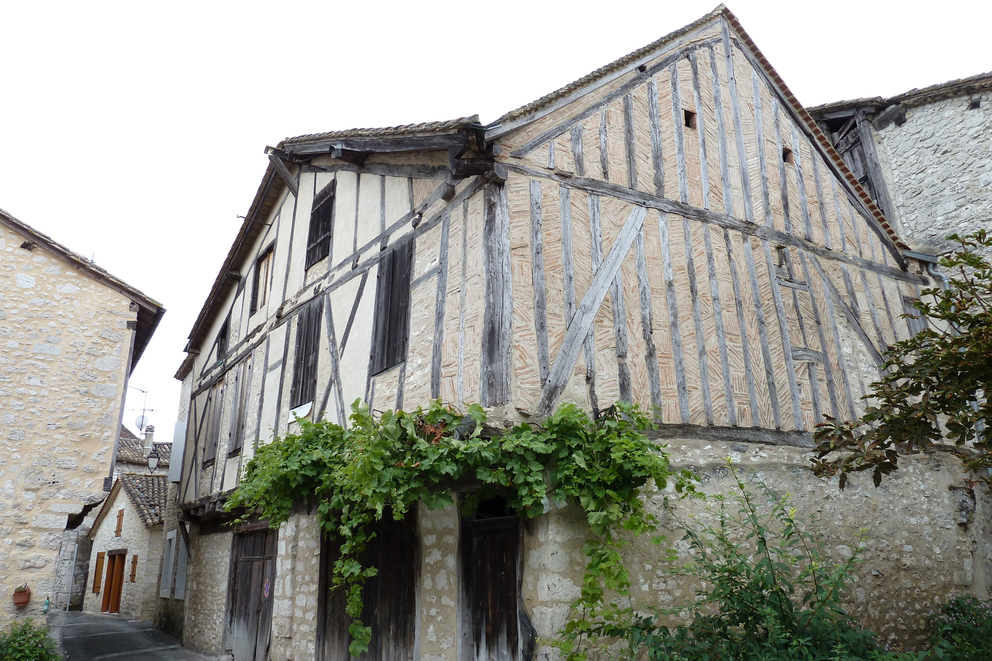 照片 法国(France) 伊西雅克(Issigeac) 2010-08 78