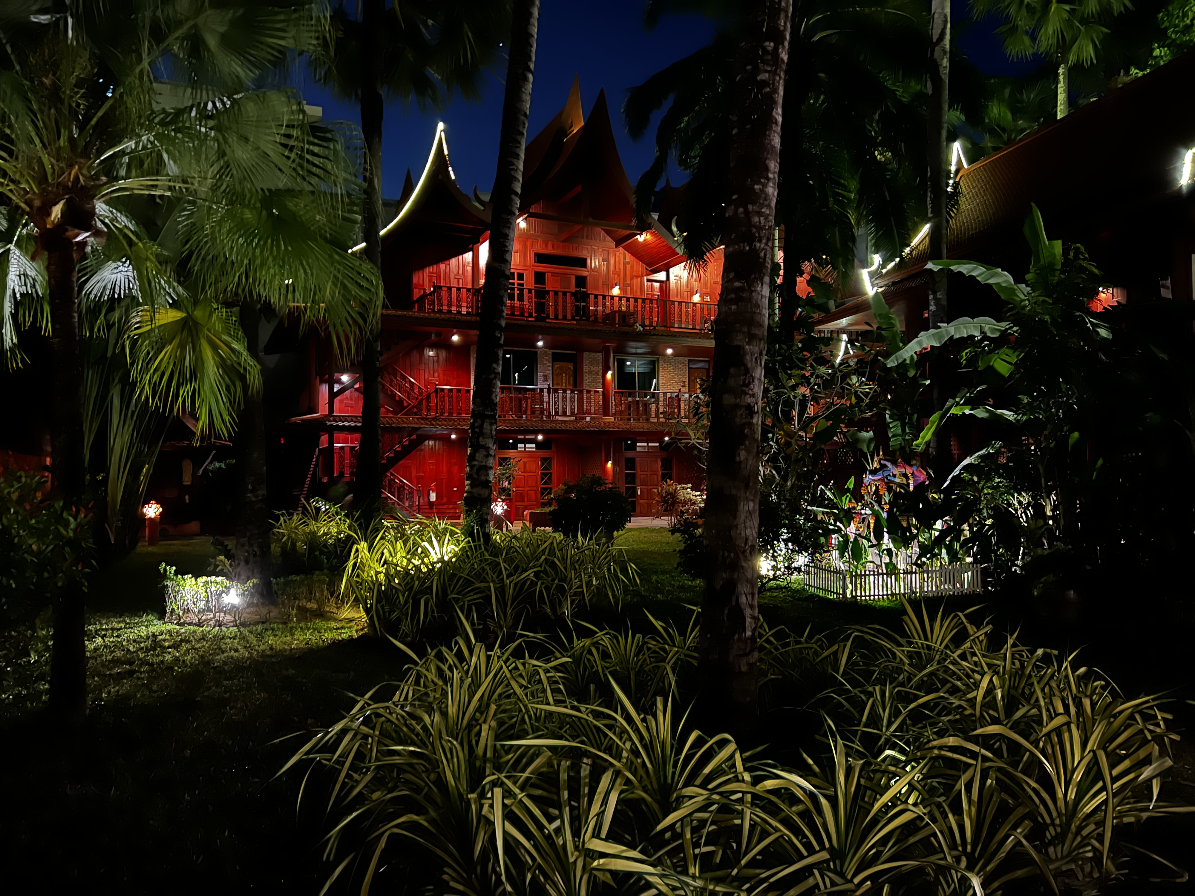 照片 泰国(Thailand) 普吉岛(Phuket) 芭东(Patong) 皇家帕瓦迪村酒店(Royal Phawadee Village Hotel) 2021-12 81