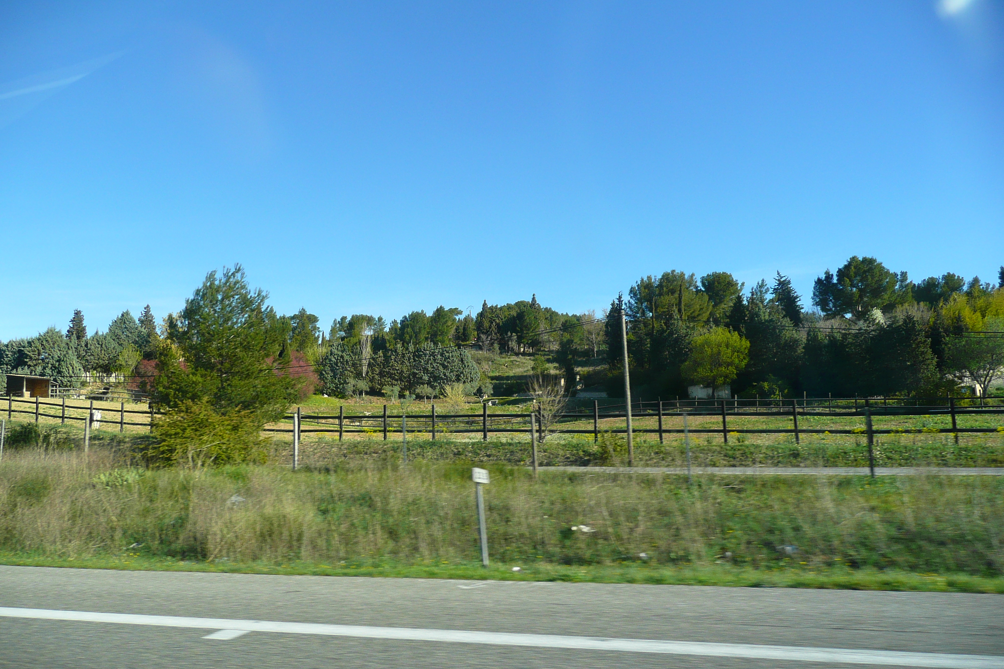 照片 法国(France) 蔚蓝海岸(French Riviera) 勒吕克至艾克斯公路(Le Luc to Aix Road) 2008-04 29