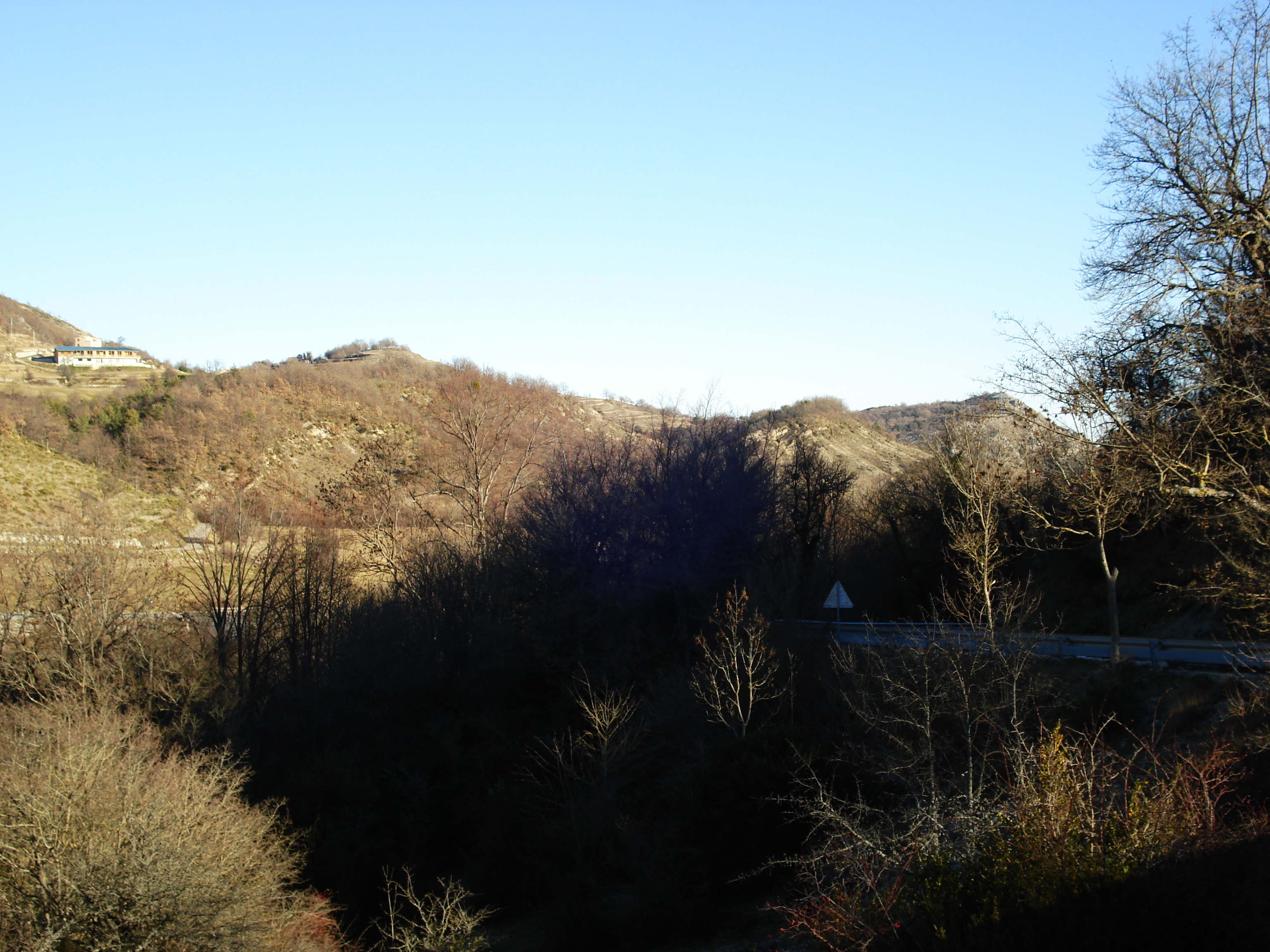 照片 法国(France) 蔚蓝海岸(French Riviera) 旺斯至库尔瑟古勒公路(Vence to Coursegoule road) 2007-01 7