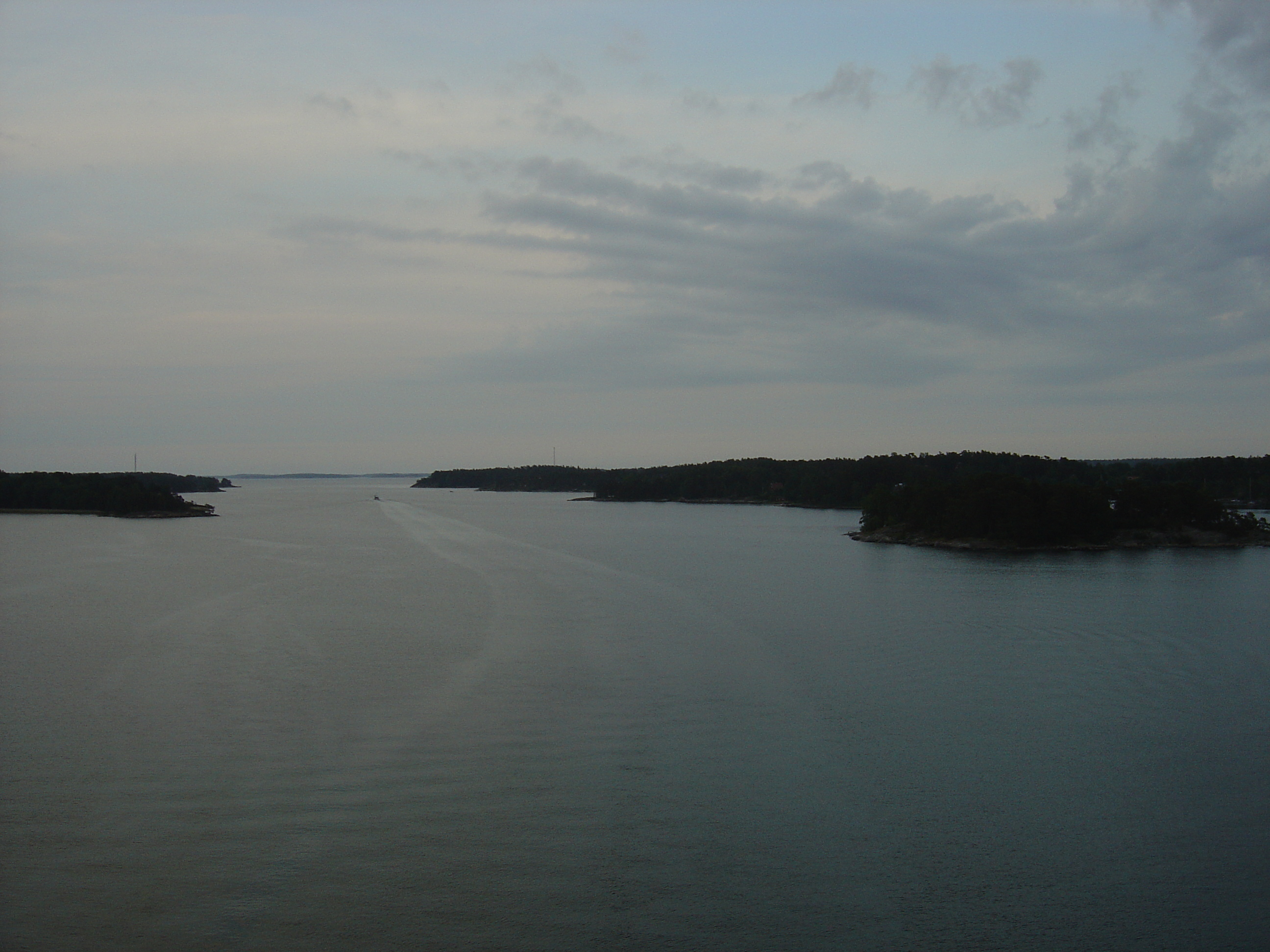 照片 瑞典(Sweden) 斯塔夫内斯(Stavnas) 2005-06 23