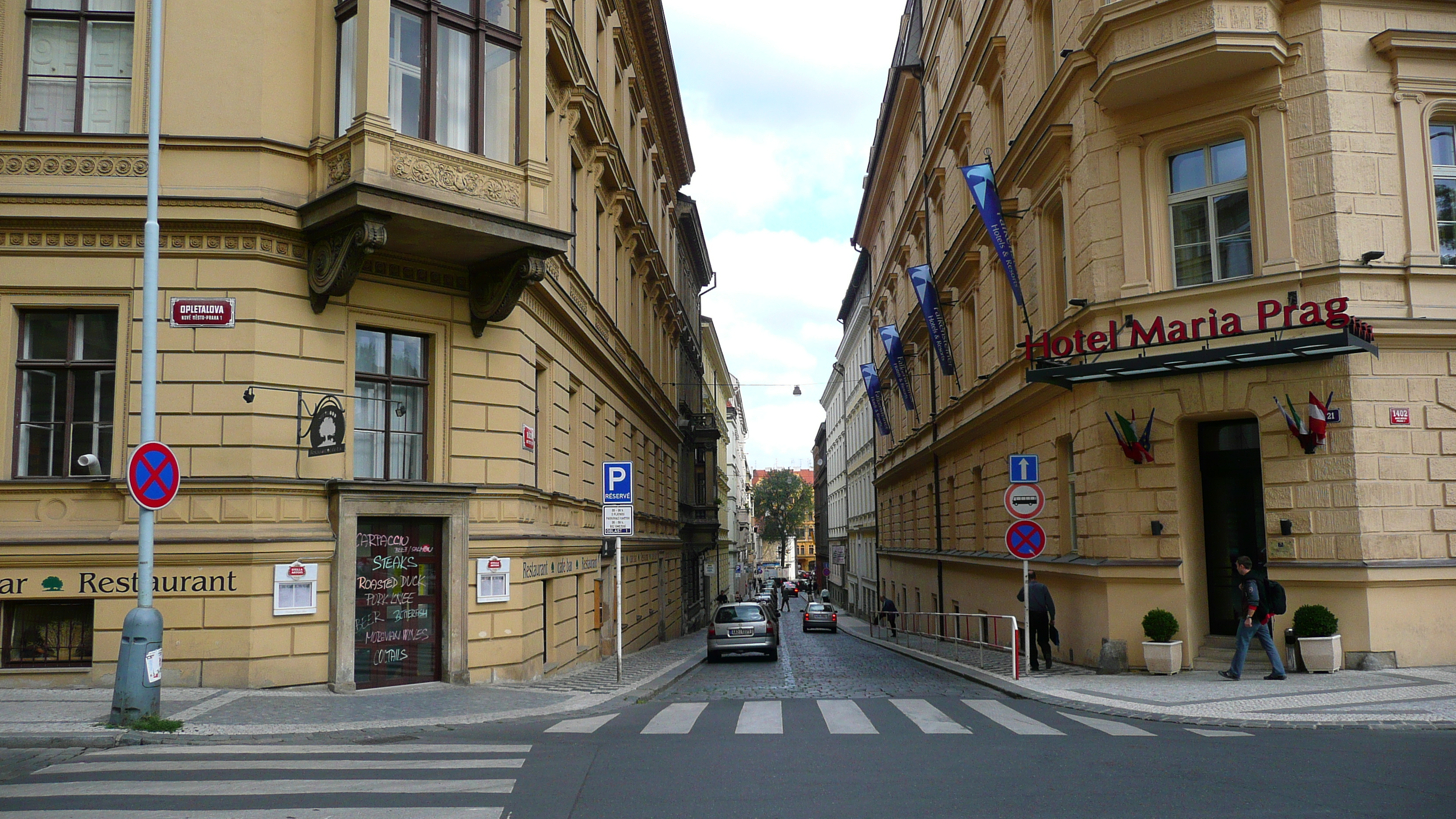 照片 捷克(Czech Republic) 布拉格(Prague) 奥普莱塔洛瓦街(Opletalova) 2007-07 21