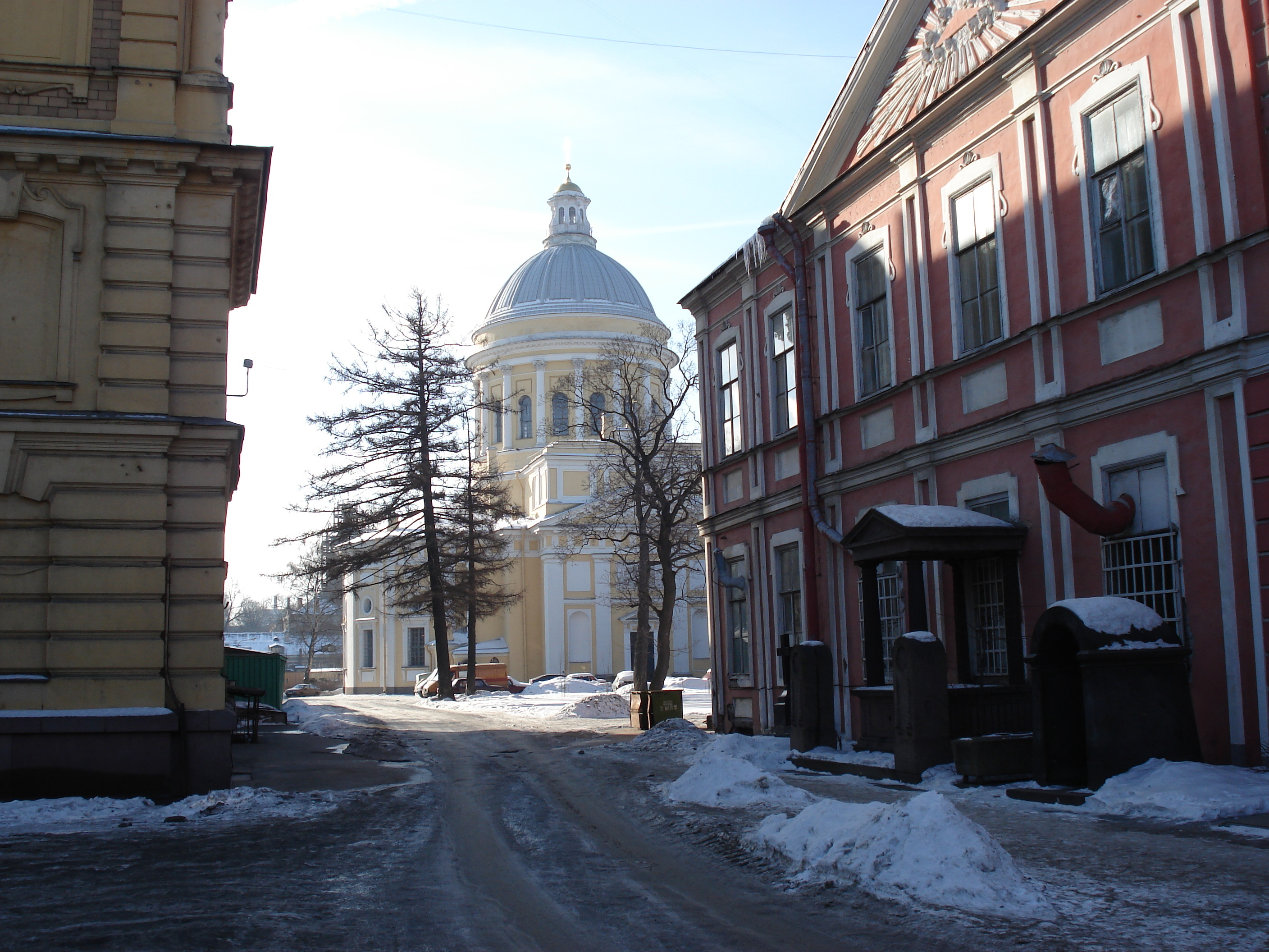 照片 俄罗斯(Russia) 圣彼得堡(St Petersburg) 亚历山大·涅夫斯基修道院(Alexander Nevsky Monastery) 2006-03 0