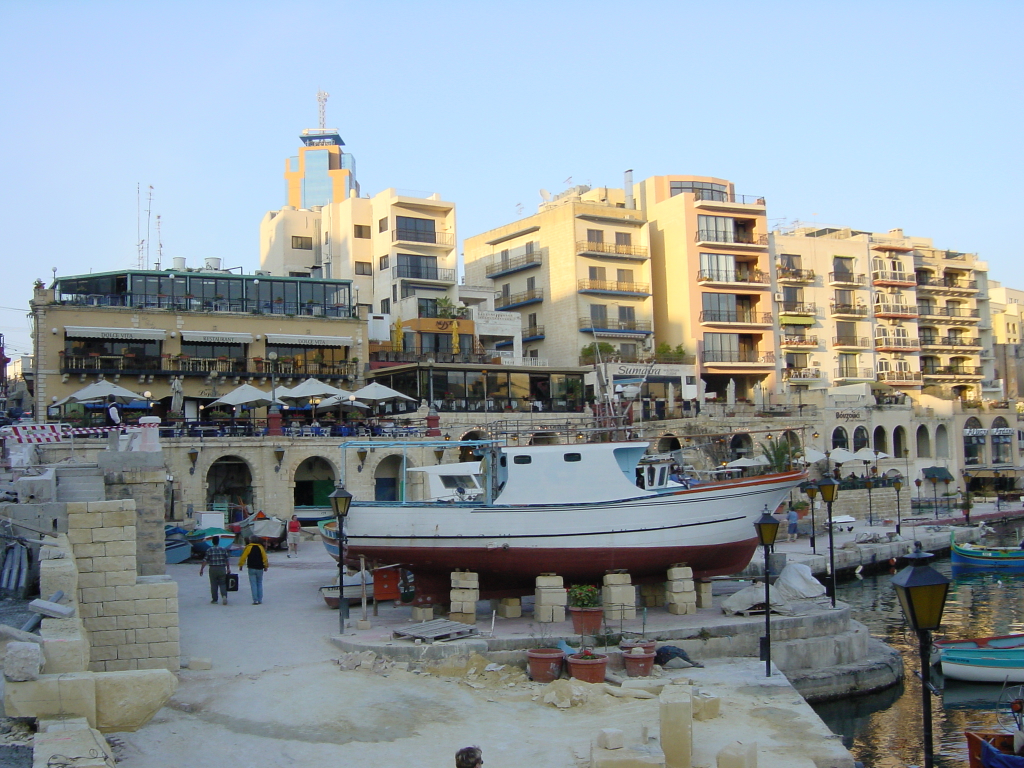 照片 马耳他(Malta) 圣朱利安斯(Saint Julians) 2003-03 4