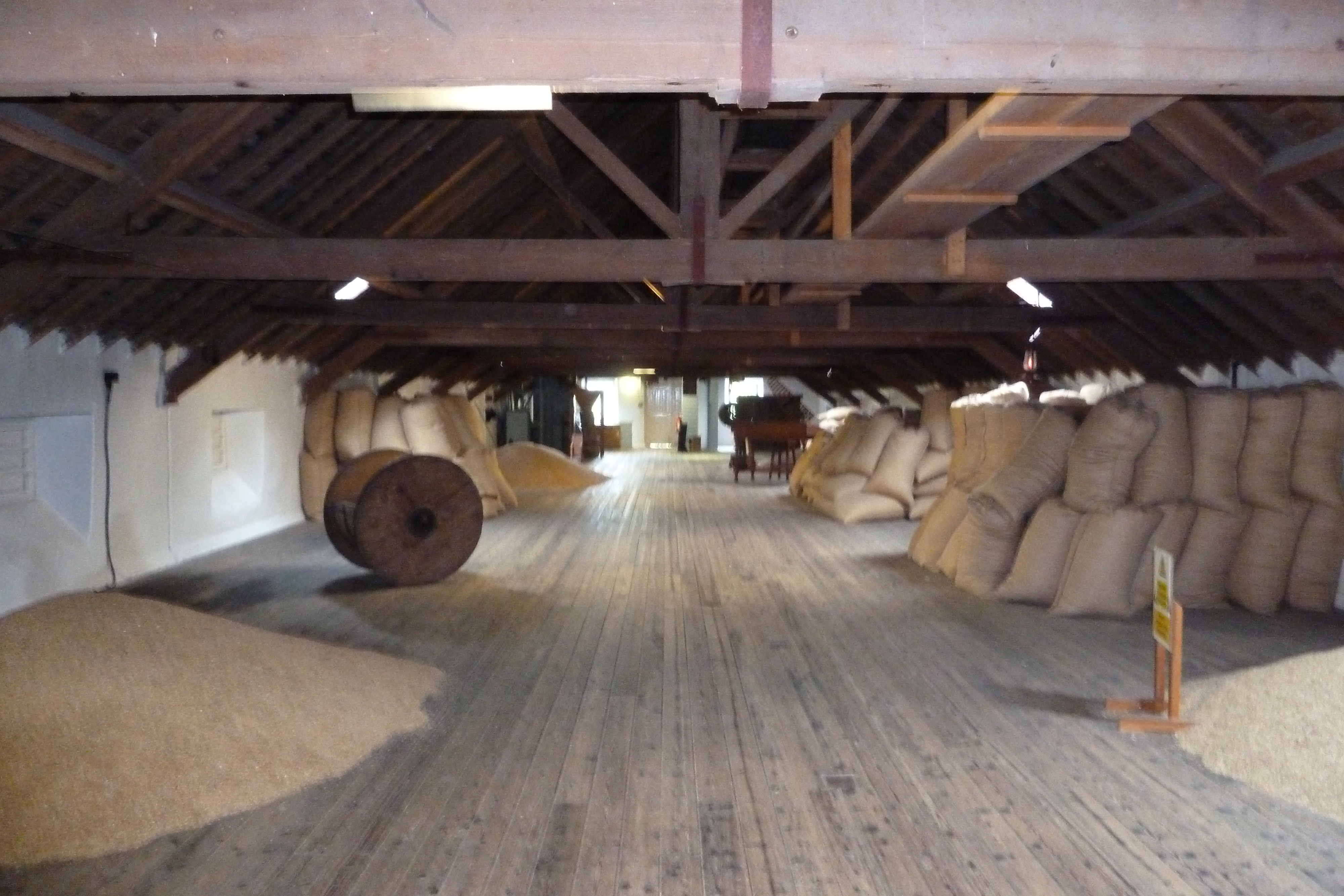 照片 英国(United Kingdom) 苏格兰(Scotland) 达拉斯杜酿酒厂(Dallas Dhu Distillery) 2011-07 10