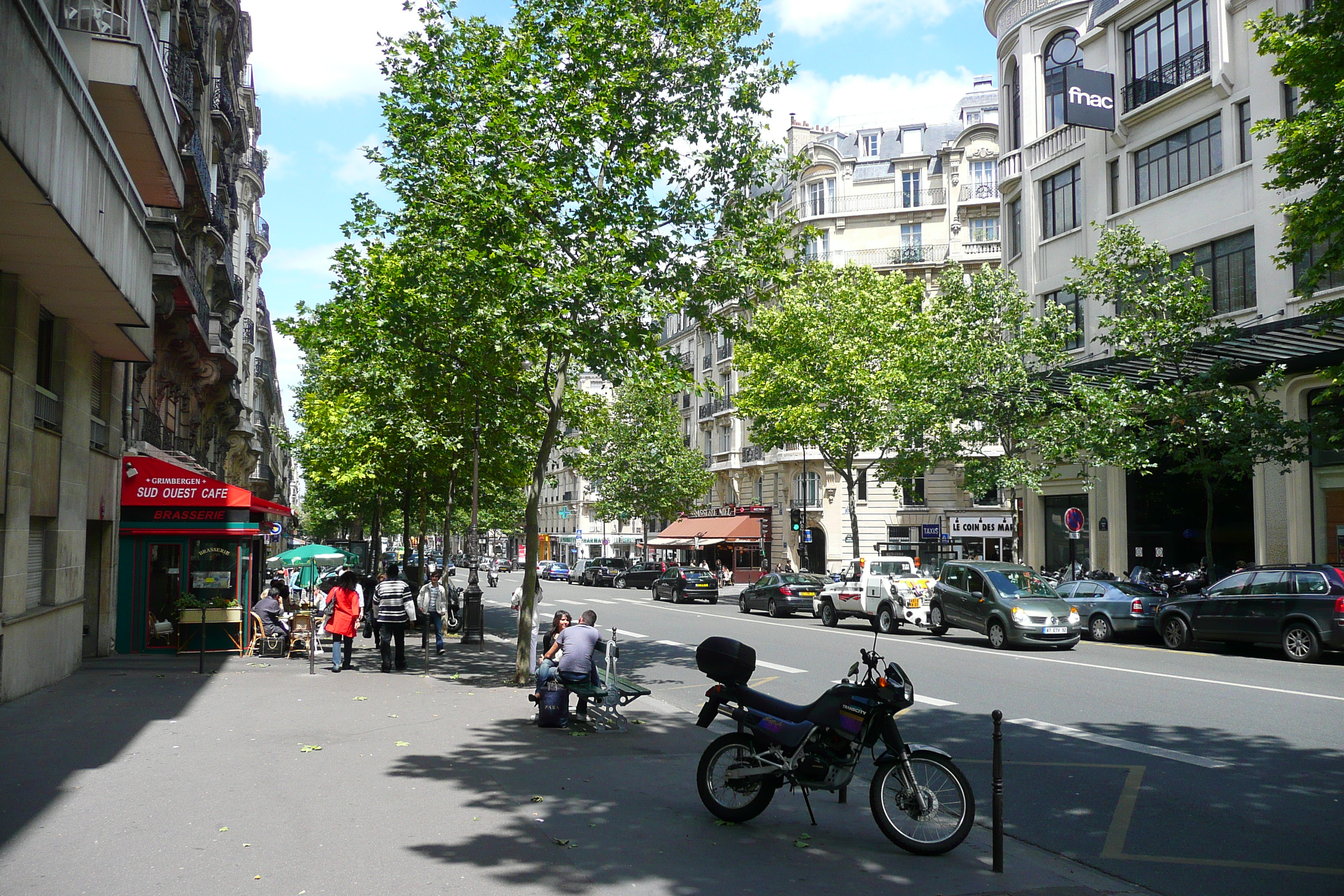 照片 法国(France) 巴黎(Paris) 尼尔大街(Avenue Niel) 2007-06 20
