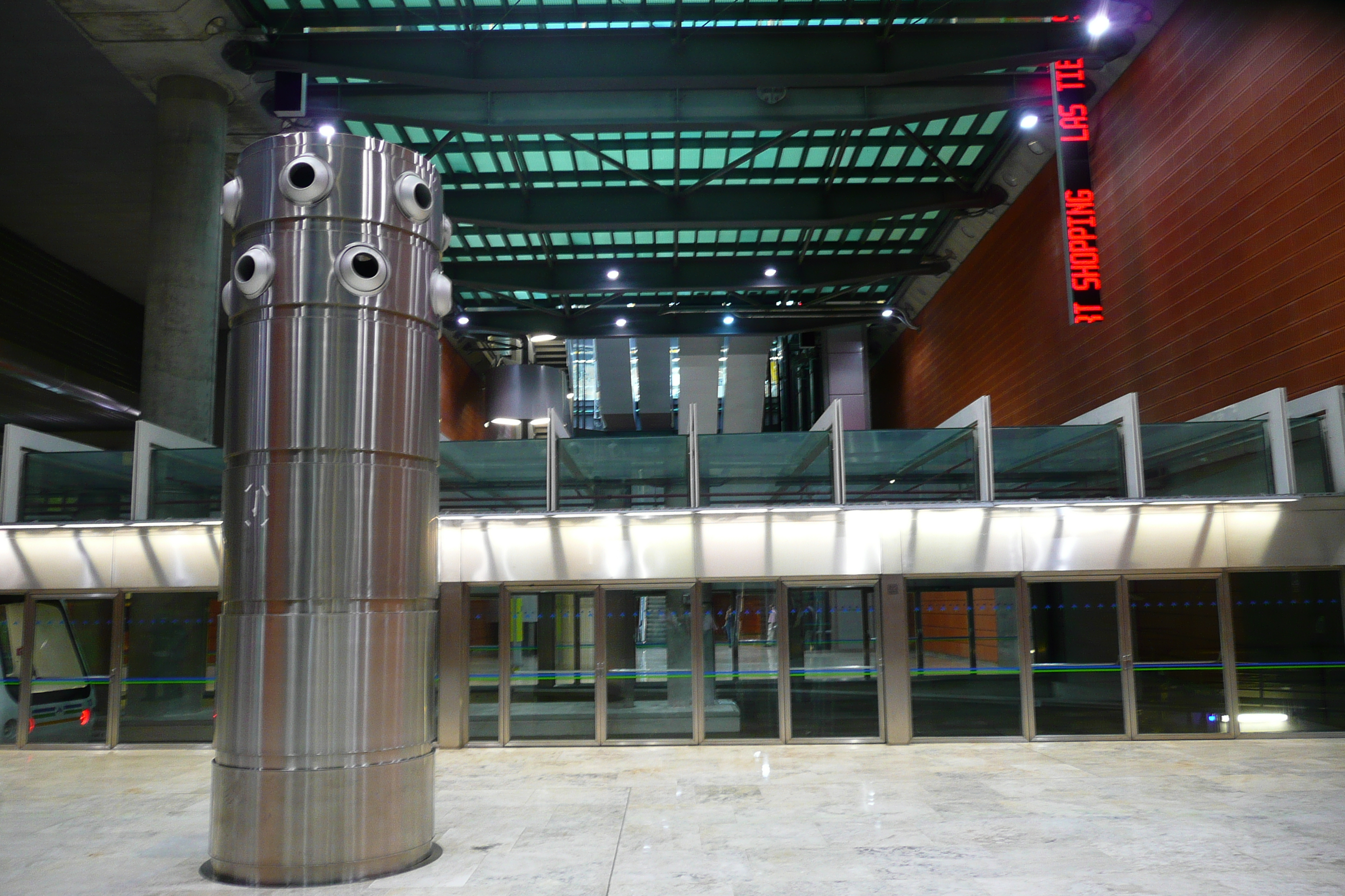 照片 西班牙(Spain) 马德里(Madrid) 巴拉哈斯机场(Barajas Airport) 2007-09 81